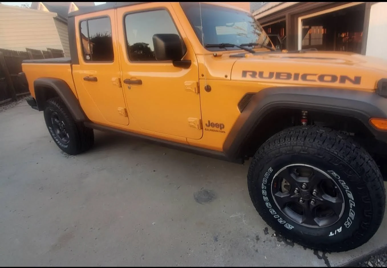 Jeep Gladiator Its time to get bigger tires Screenshot_20220304-220041_Photos