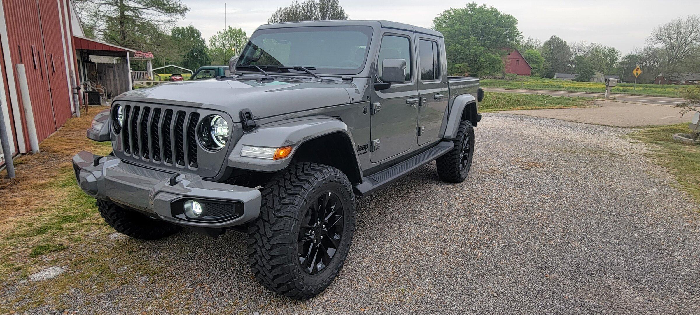 Jeep Gladiator New Jeep Owner 20220428_181233