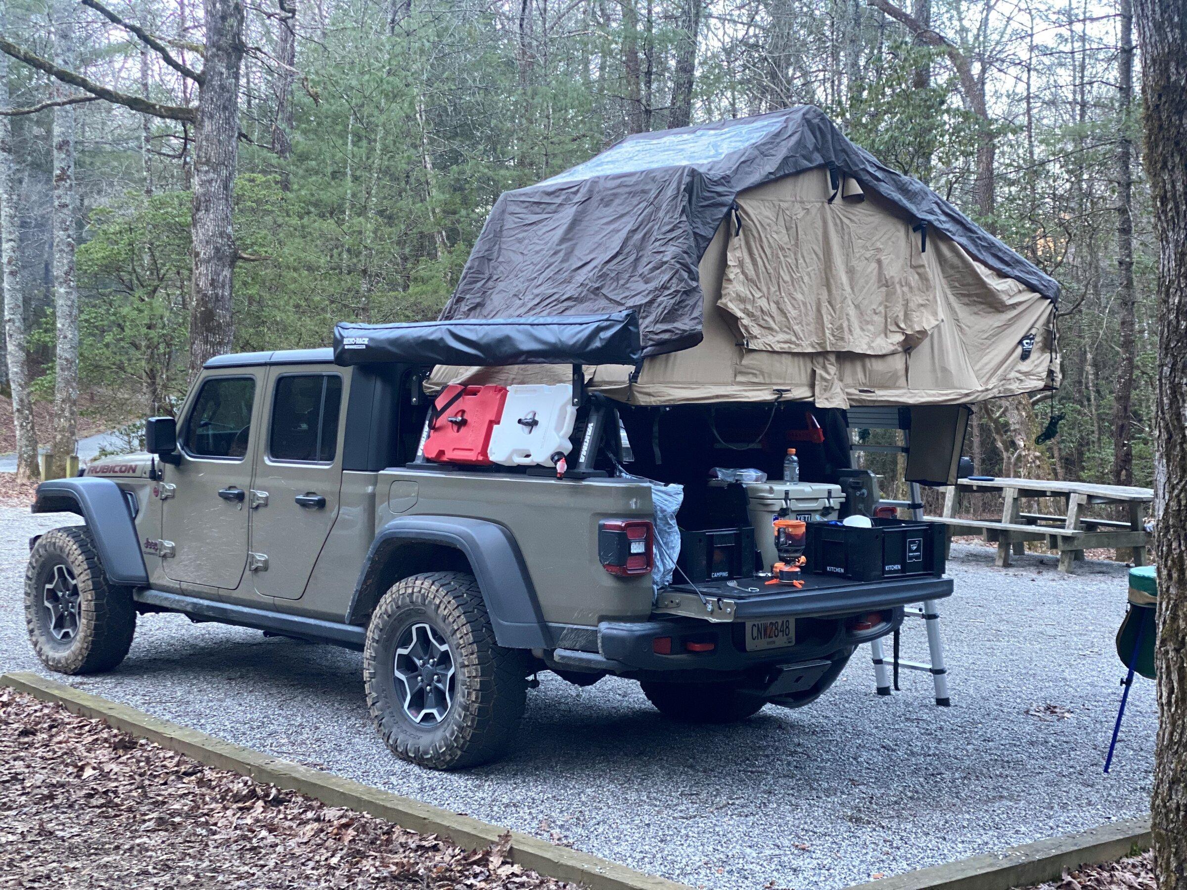 Jeep Gladiator Bed Rack and Roof Top Tents gatraverse20217