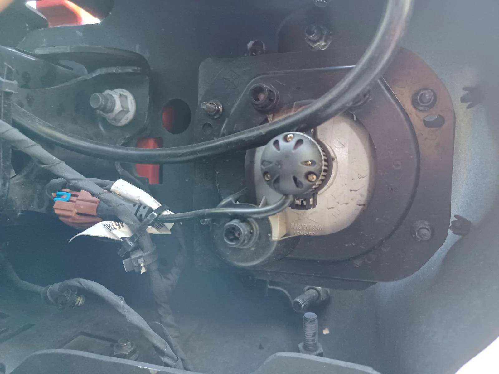 Jeep Gladiator Do the halogen fog lights fit the steel Mopar bumper? LED upgrade recommendations? 20220510_072019