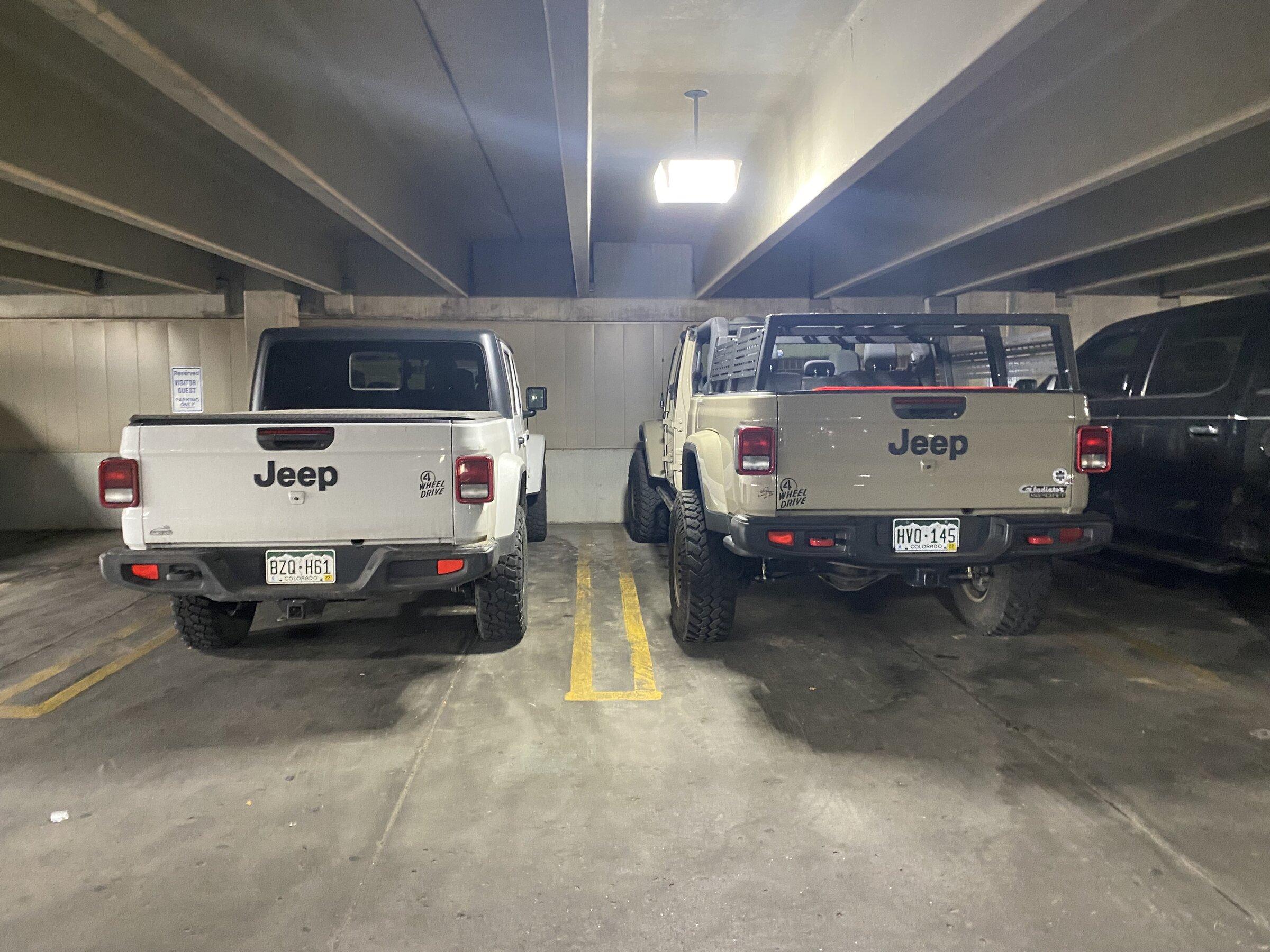 Jeep Gladiator Jeeps Parking Next To Jeeps IMG_0213