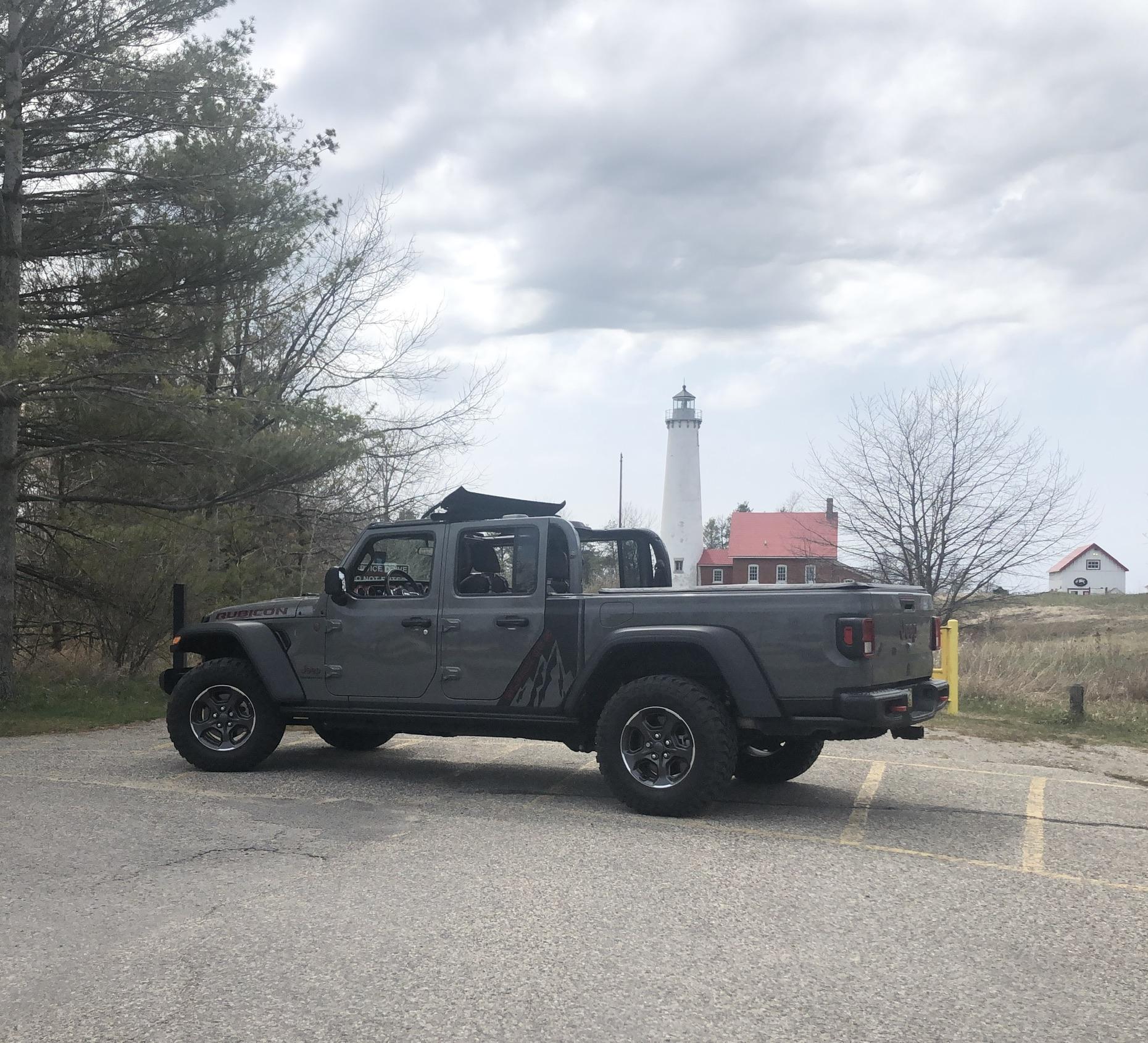 Jeep Gladiator Nude Gladiators (no doors/tops) - pics please 0411D9B8-360D-4170-8527-460F0A18FB6C