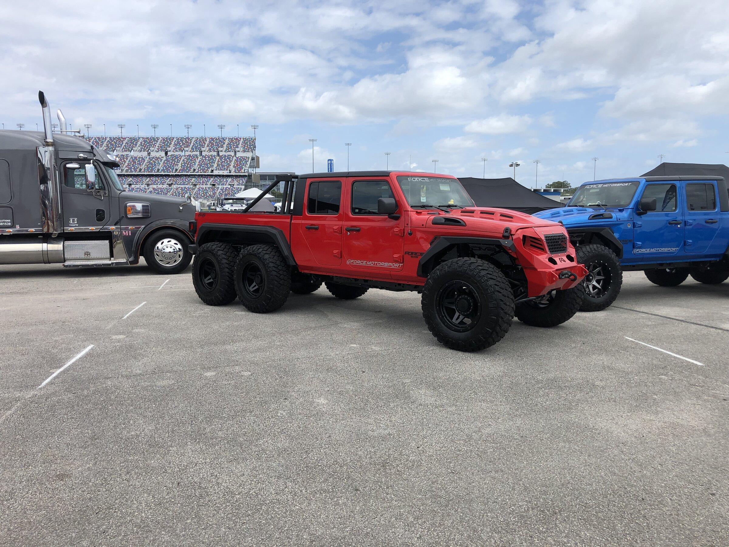 Jeep Gladiator Ugly Jeep EE32A3CC-0A8D-4451-A34B-4F23F43BDB50