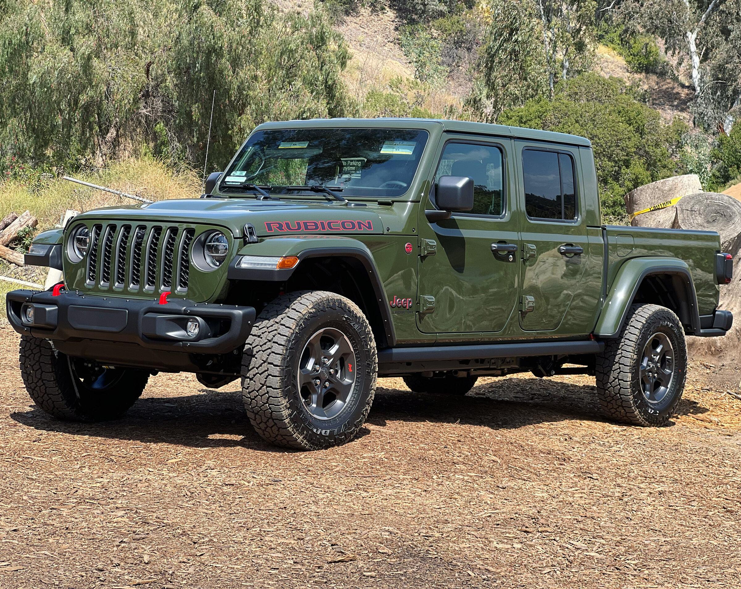 Jeep Gladiator Took Delivery of Your JT? Sign in Here! 45A7D3EA-32F8-4EAB-9FC0-B6A604720B15