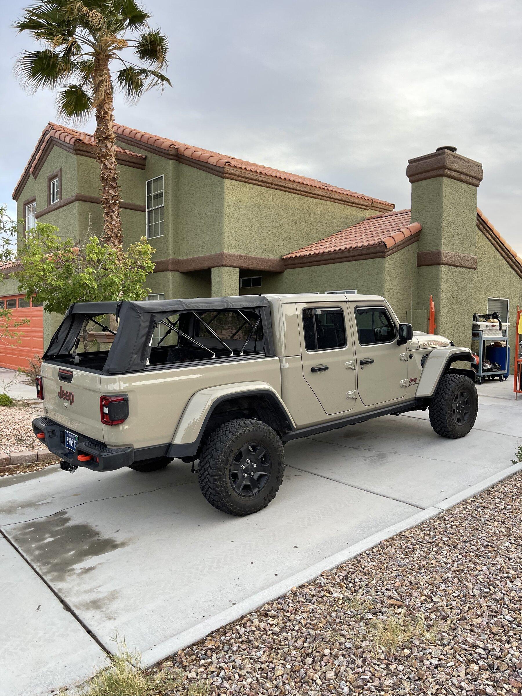 Jeep Gladiator Outlander softopper by Agri-cover Inc. (ACI products) A4F0A8C8-104C-4B9E-A92F-F2EC06DE197E