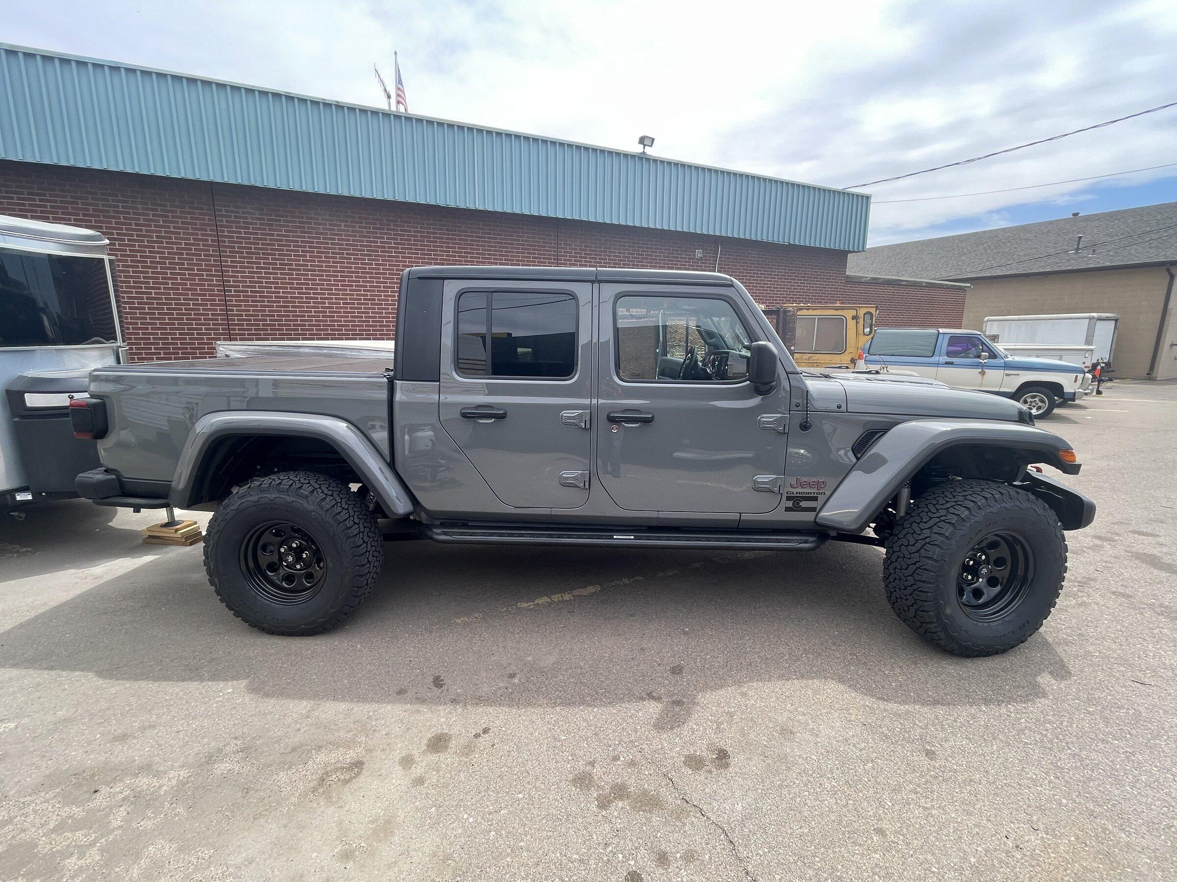 Jeep Gladiator Good stuff or snake oil............ E0847595-550A-4820-B46F-C6B6BF921394