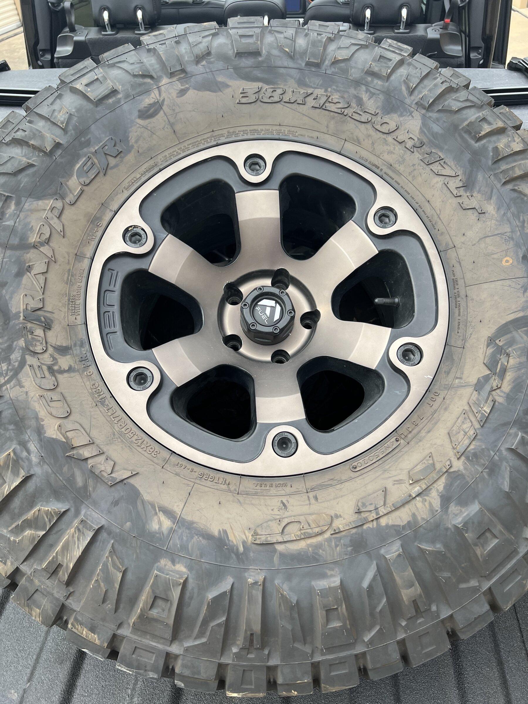 Jeep Gladiator 38” Ridge Grapplers on 17” Fuel Beast A029879B-2C11-45C6-9498-643C315EE5D0