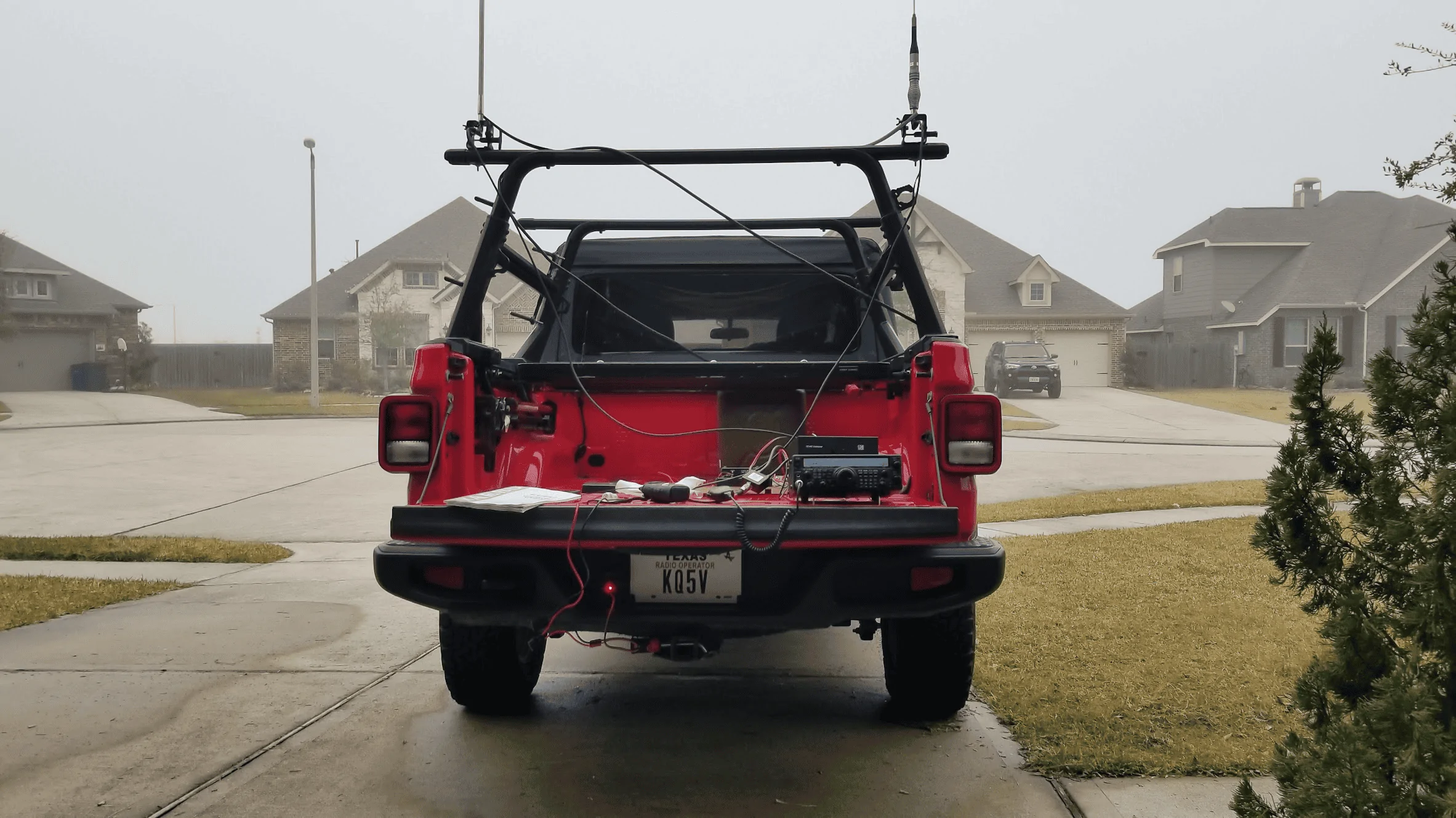 Jeep Gladiator Frontrunner Slimline Within Yakima Overhaul HD image_2022-05-11_143157470