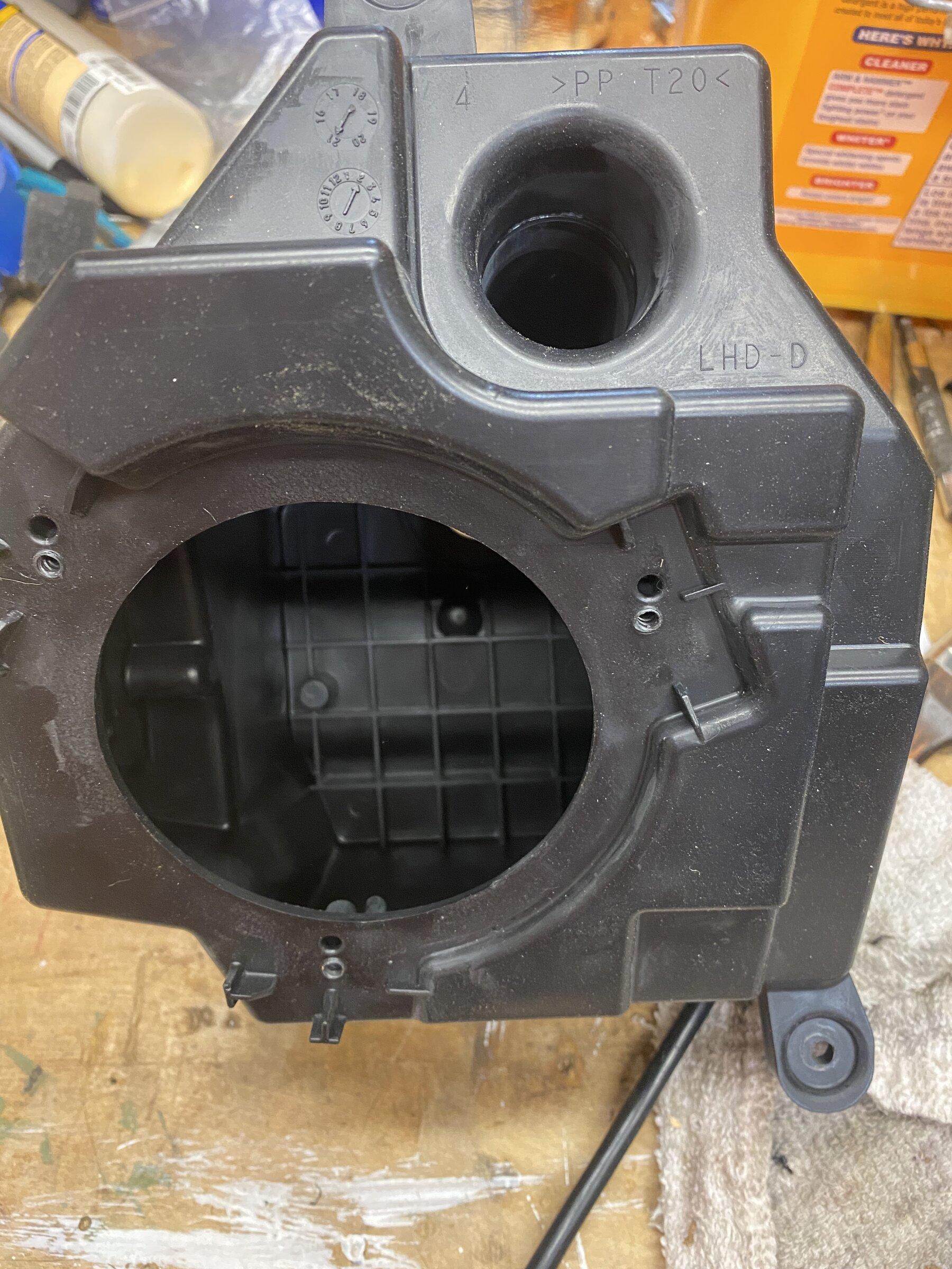 Jeep Gladiator Stock Speaker Location Bass Reflex Interesting Porting Effort IMG_3759
