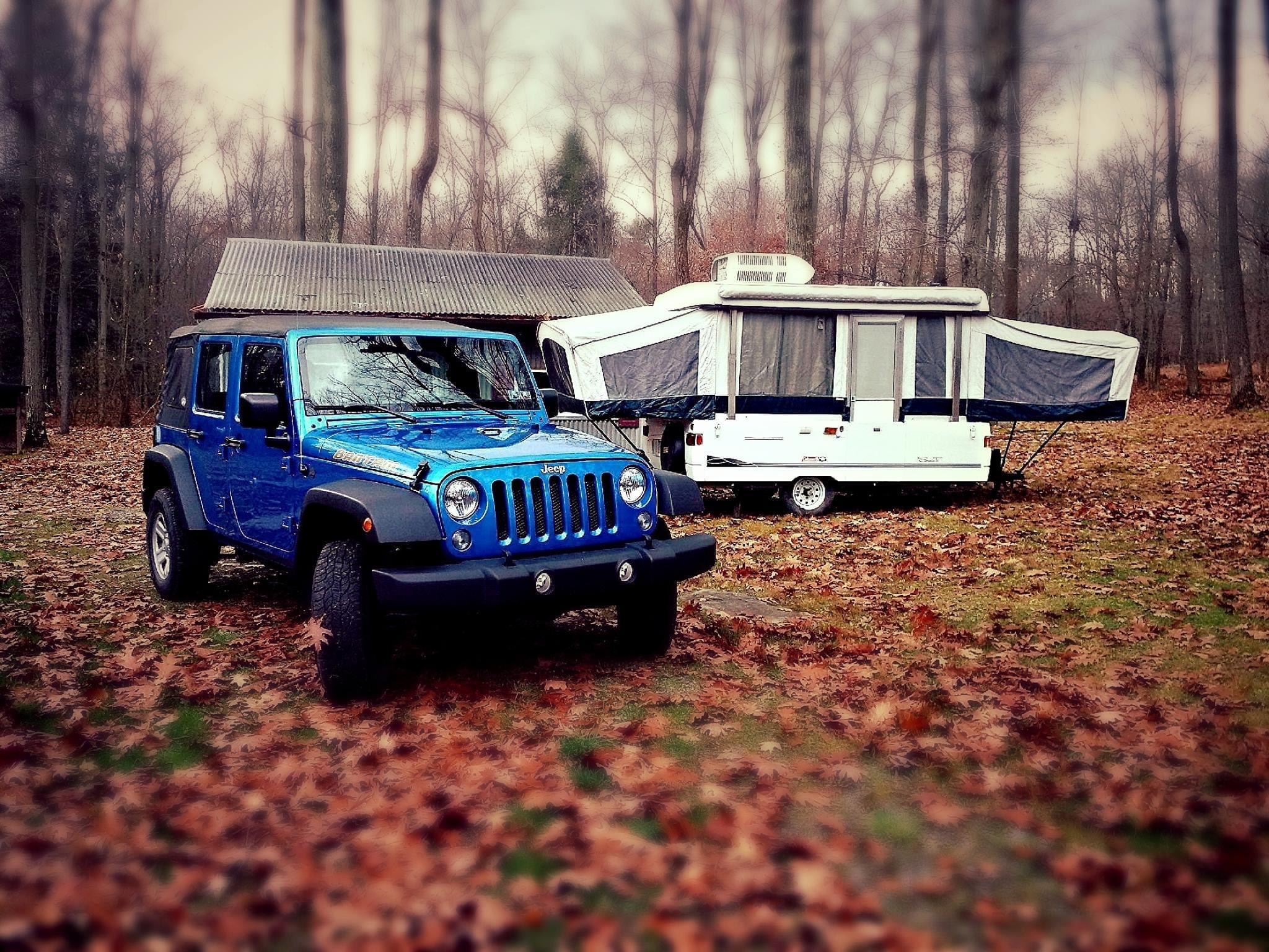 Jeep Gladiator Gladiators and Camper Pictures 3C969F18-650D-4863-A094-1BC44C833E3B