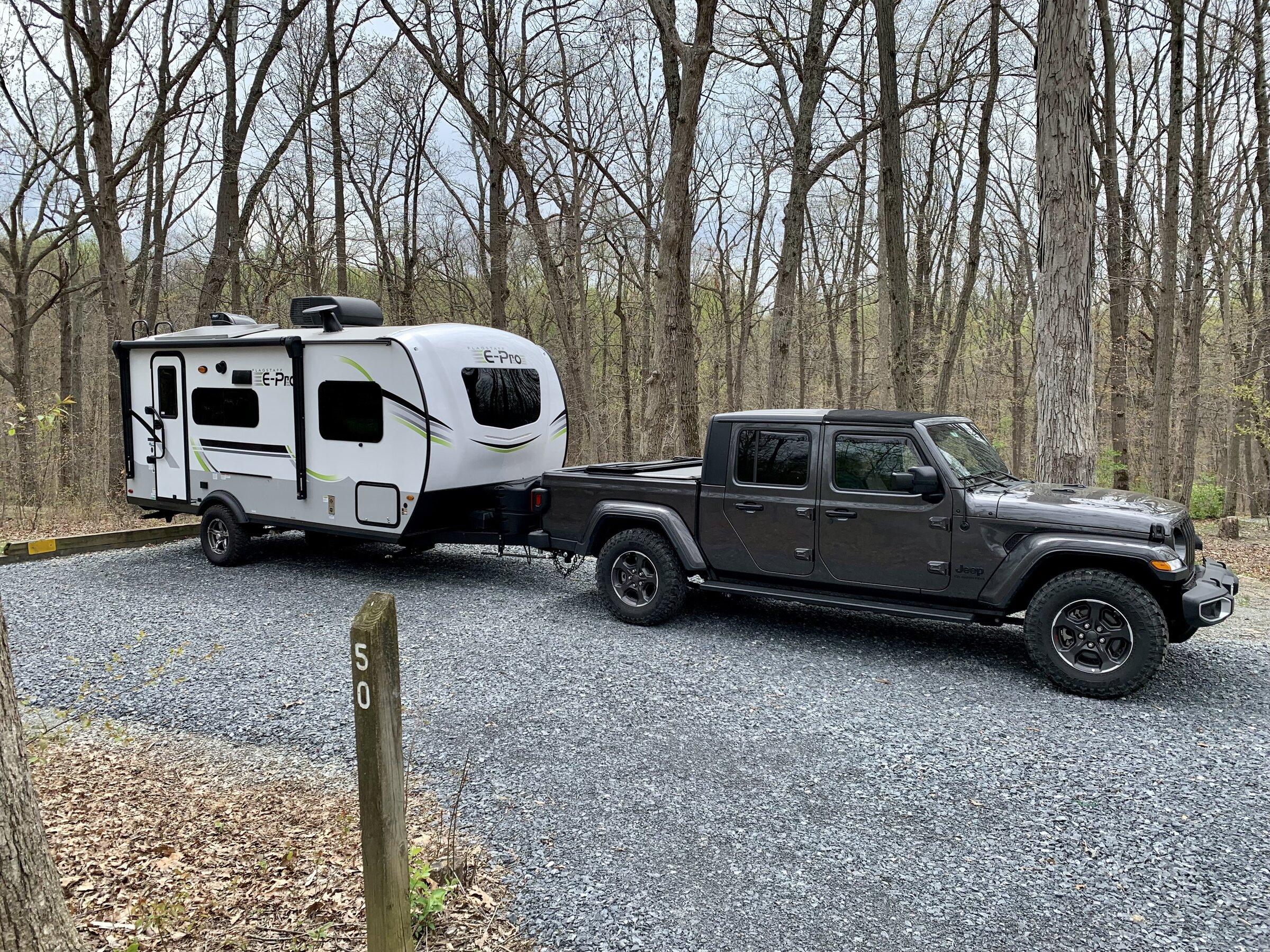 Jeep Gladiator Gladiators and Camper Pictures IMG-2025