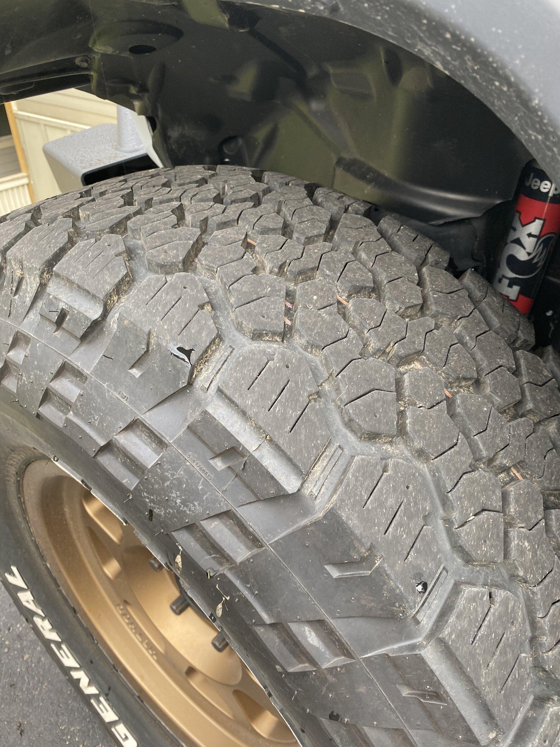 Jeep Gladiator PENDING 37" Wheels package w/factory TPMS $1500 IMG_6343.JPG