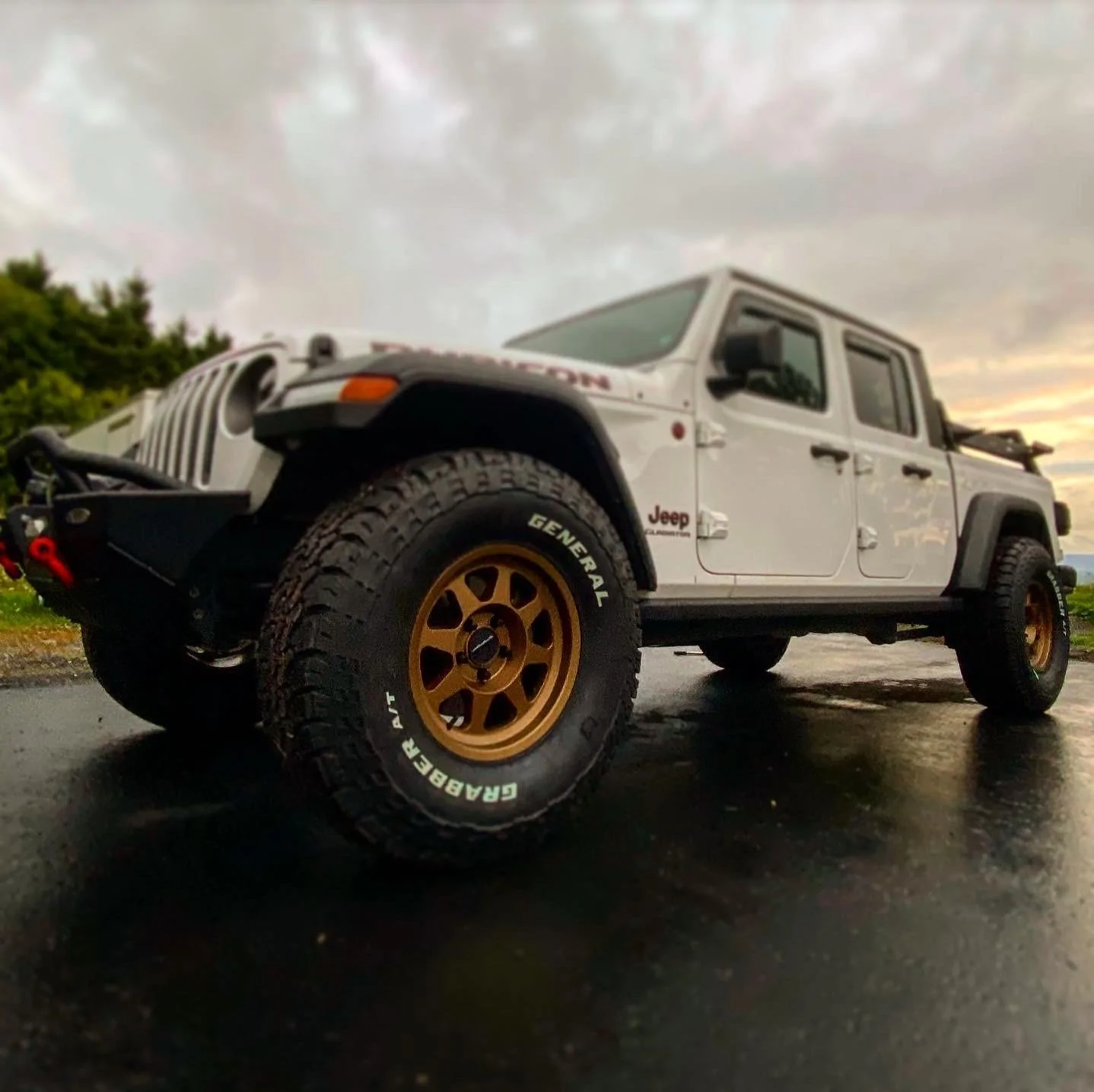 Jeep Gladiator PENDING 37" Wheels package w/factory TPMS $1500 0D7BB6F2-159F-4580-B75B-C630A11F4243