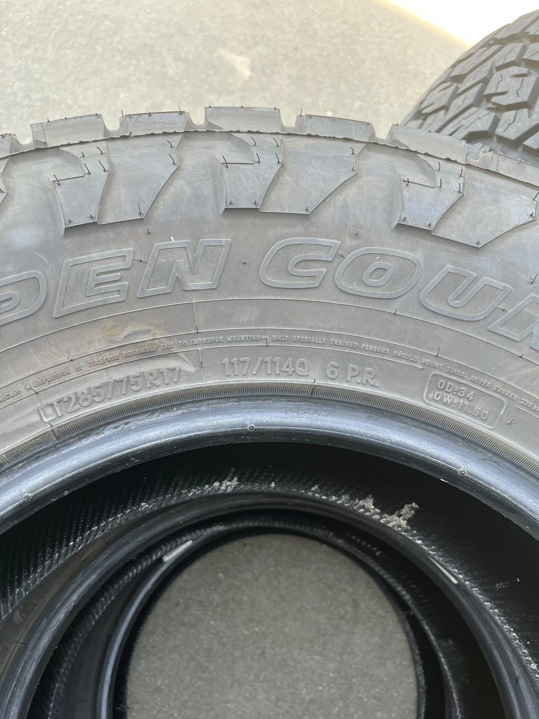 Jeep Gladiator $650 4 Toyo Open Country AT III 285/75R17 (17k Miles) + 1 Off brand Full-size spare IMG-5509