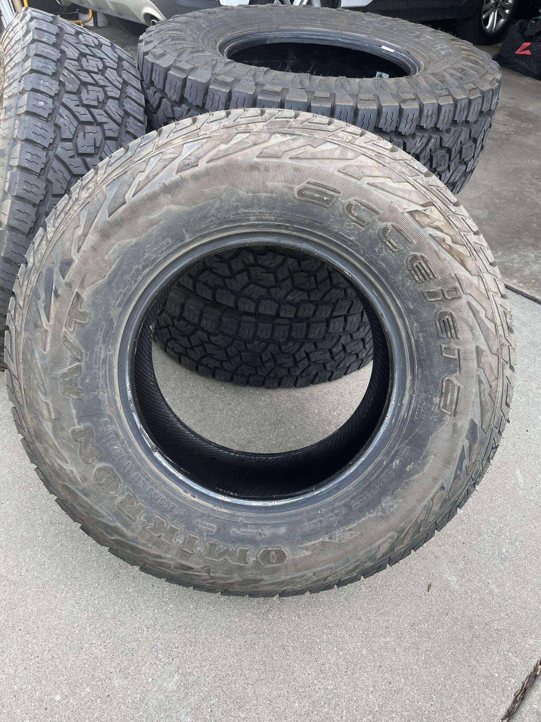 Jeep Gladiator $650 4 Toyo Open Country AT III 285/75R17 (17k Miles) + 1 Off brand Full-size spare IMG-5511