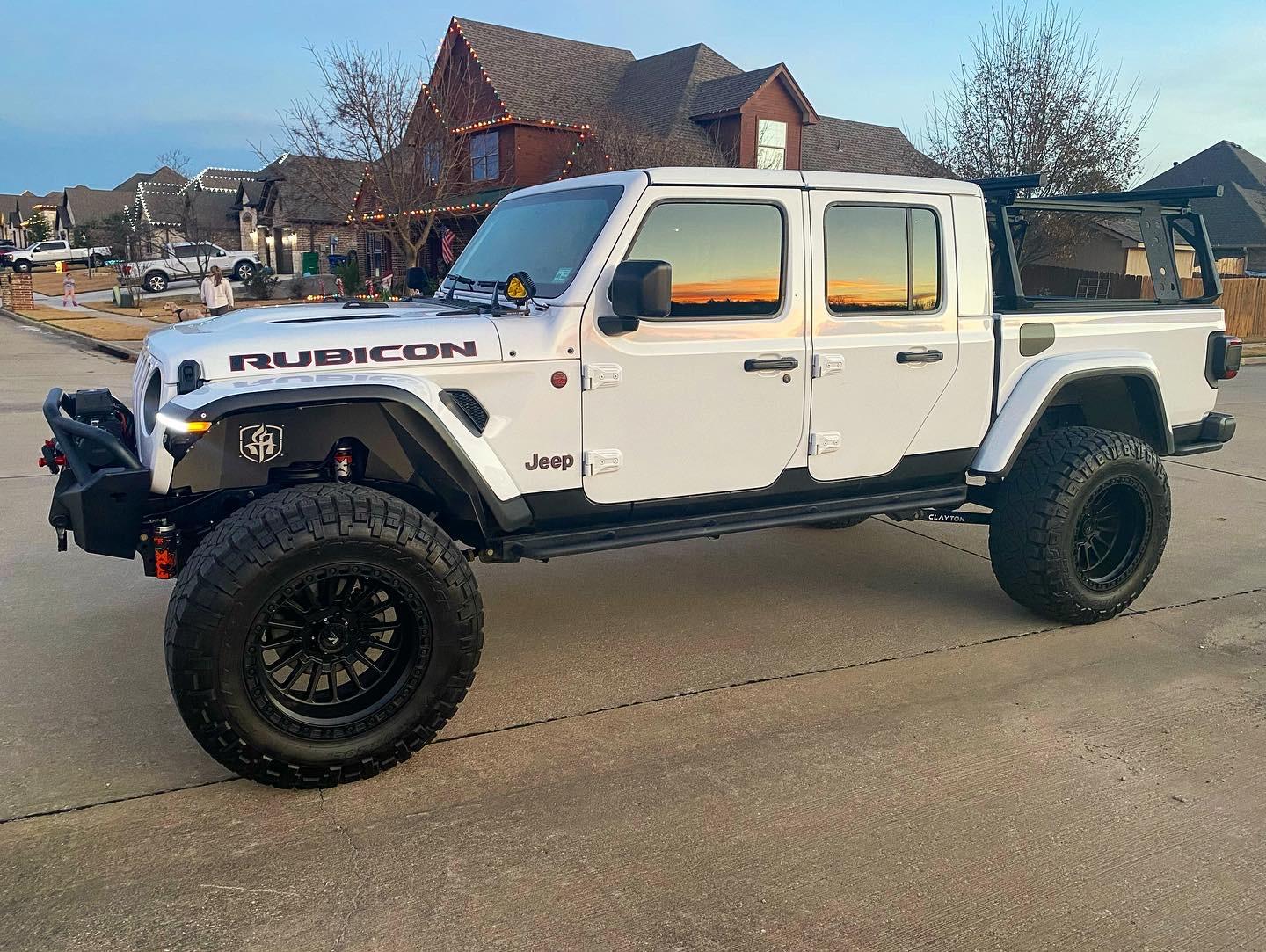 Jeep Gladiator 38” Ridge Grapplers on 17” Fuel Beast 4535200D-F000-47C5-A5A5-5D300767F0EF
