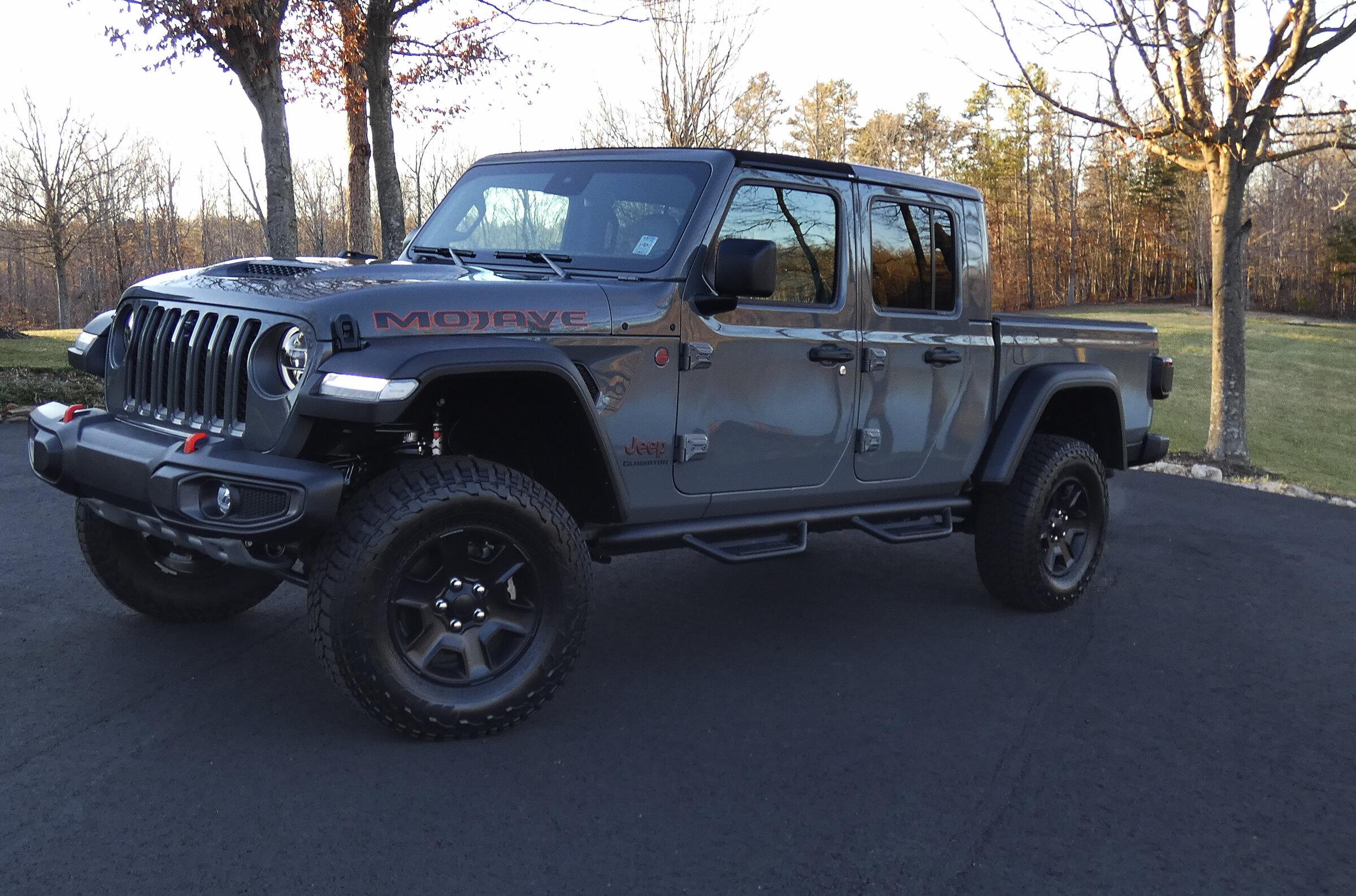 Jeep Gladiator Best tonneau covers? P1020683.JPG