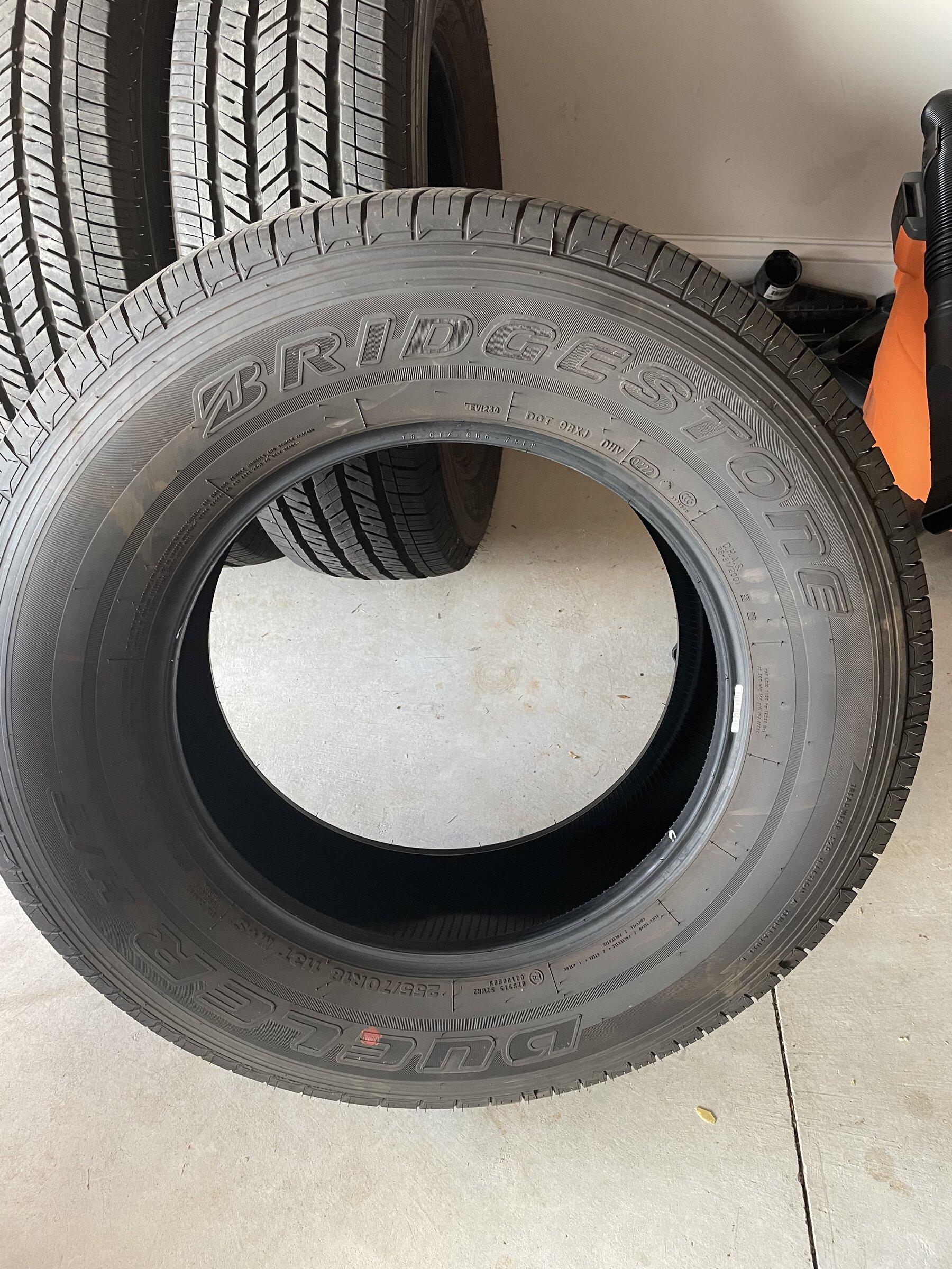 Jeep Gladiator 255/70r18 tires for sale 9C349C2A-558E-43D2-A49E-5C8970A7FC8F