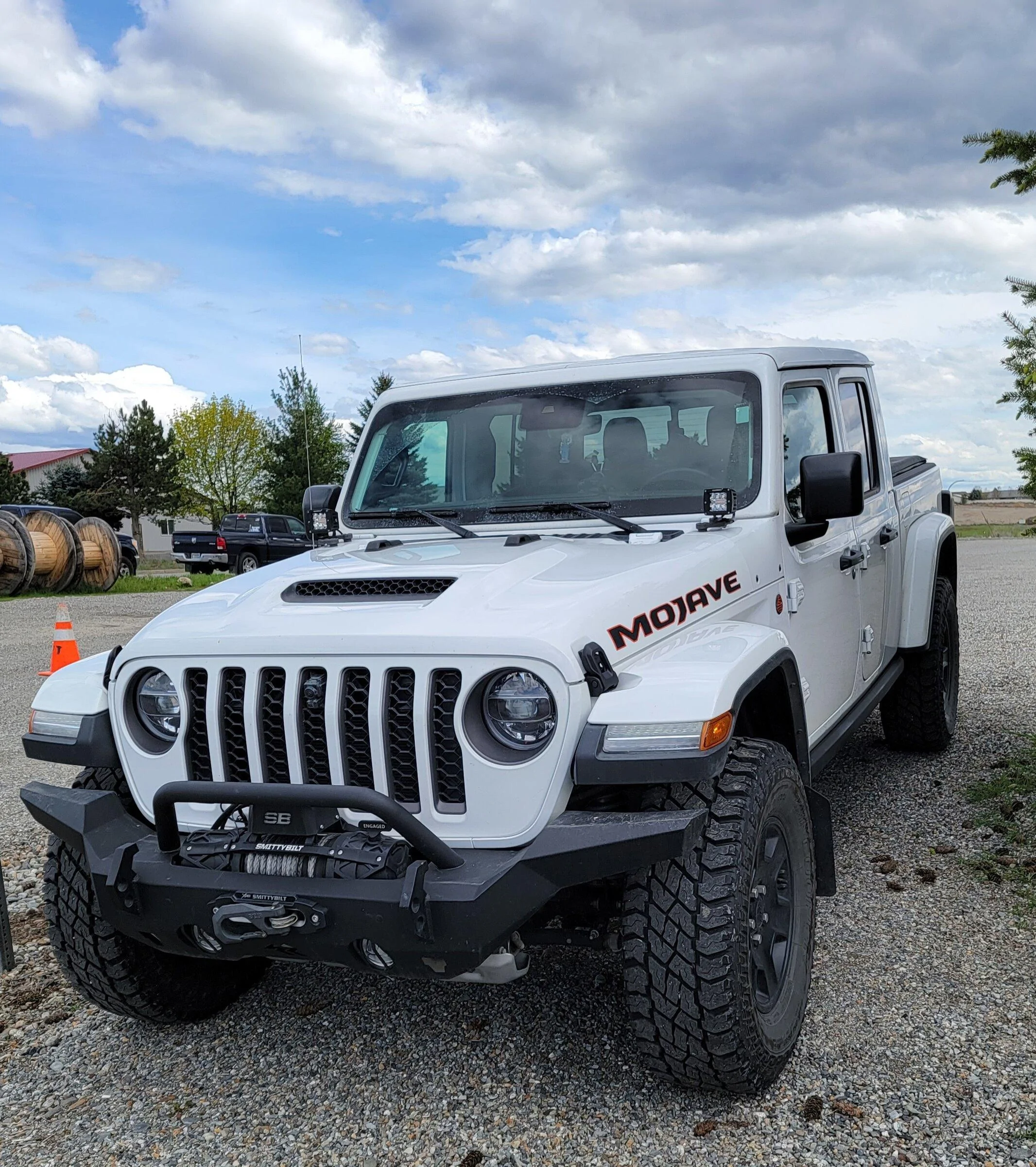 Jeep Gladiator Mojave Bumper Mods 20220512_160527