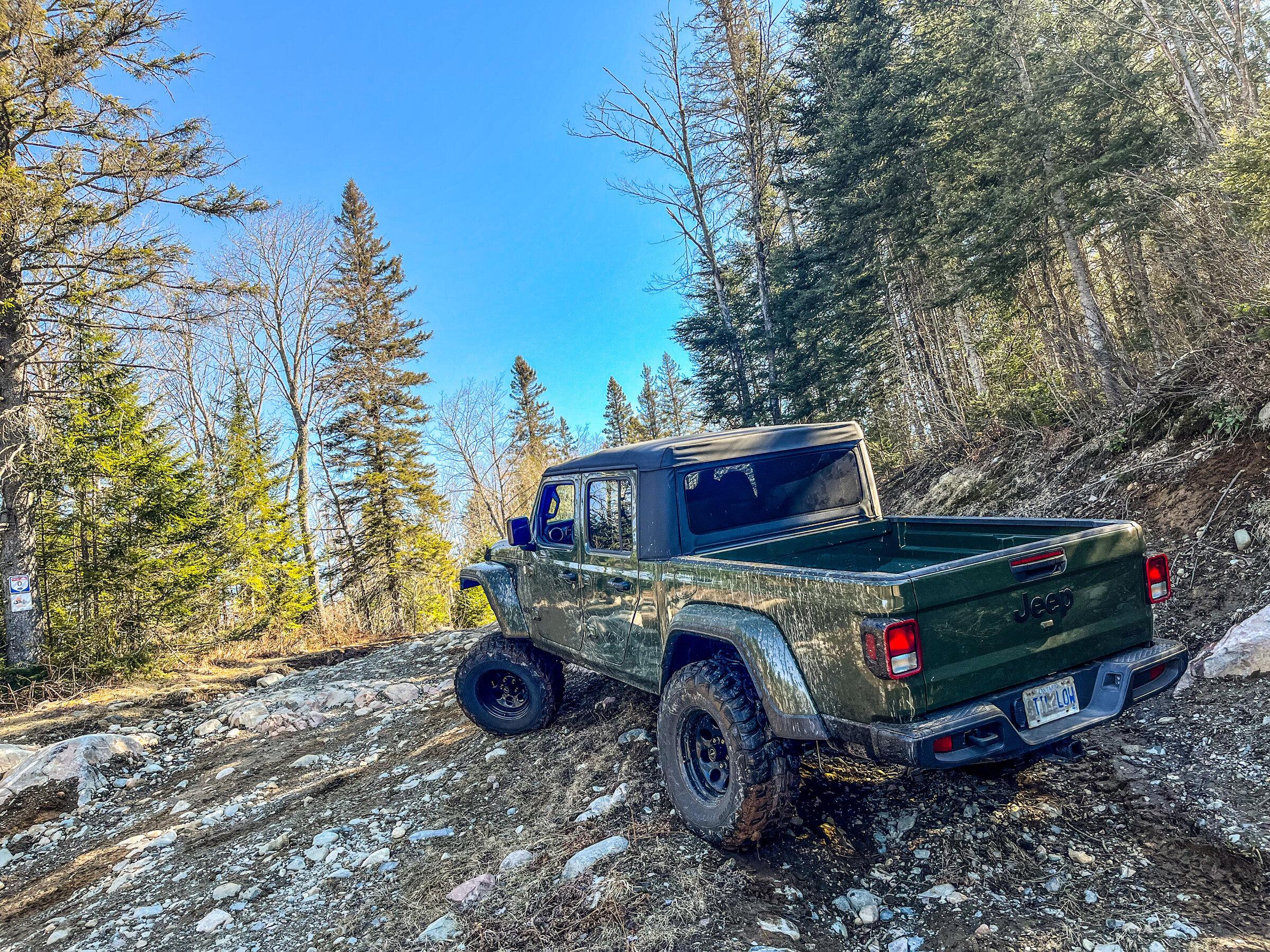 Jeep Gladiator SARGE GREEN Gladiator club BAB0017F-D342-47EB-A099-1EF8AB53C154