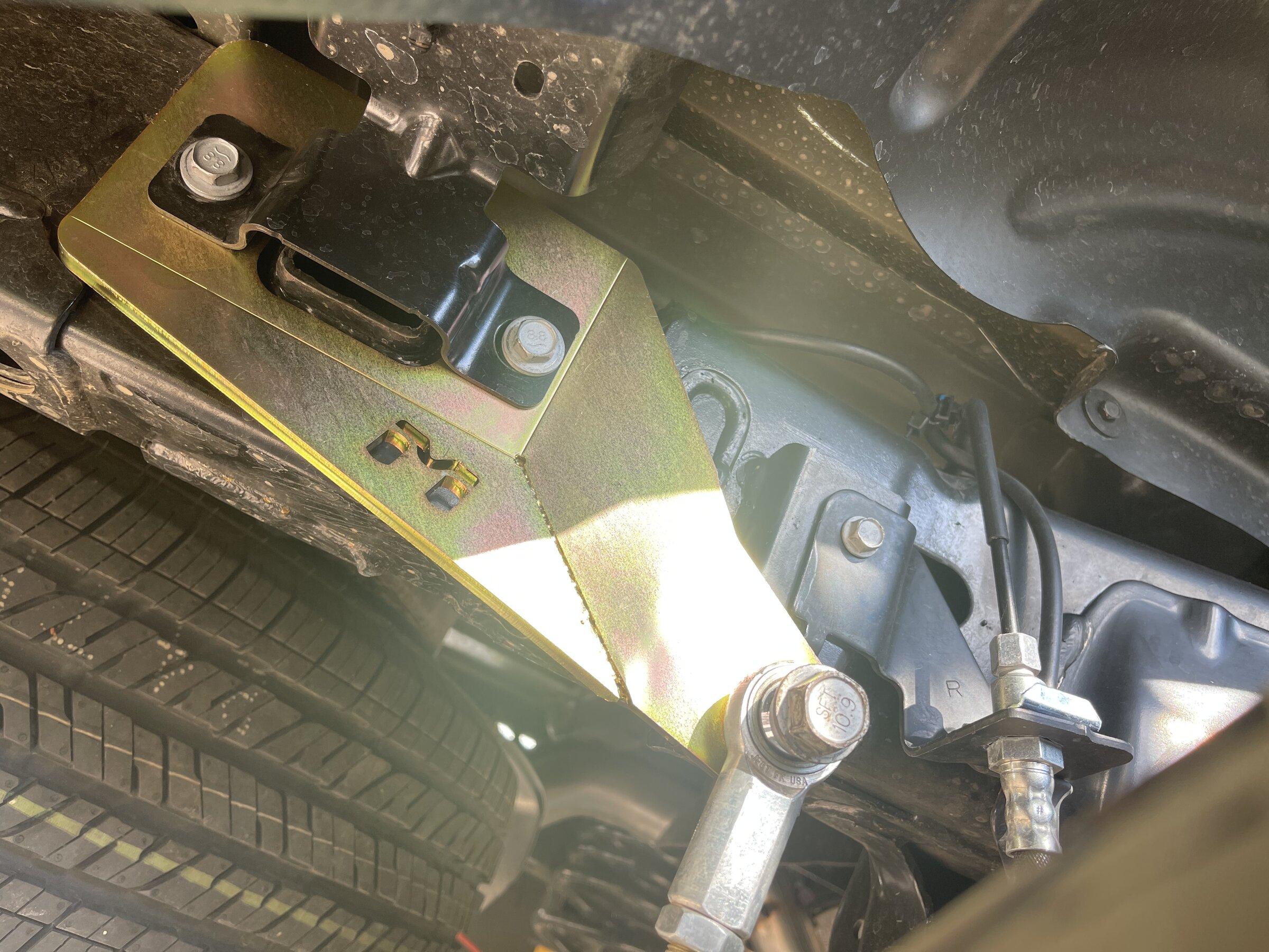 Jeep Gladiator Trying to identify bolt 4281B1D4-FA70-4BAA-B9C5-1BAD56297E37