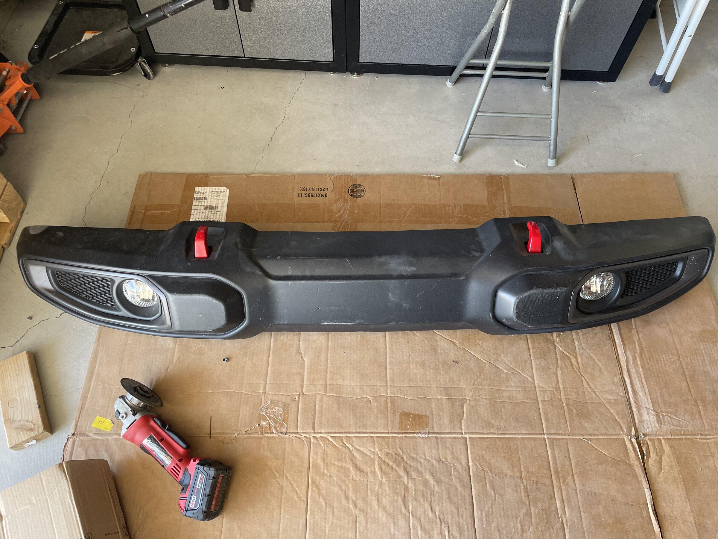Jeep Gladiator Rubicon Plastic Bumper FREE 371C234E-5200-4357-8AC7-E0BCF60A4742