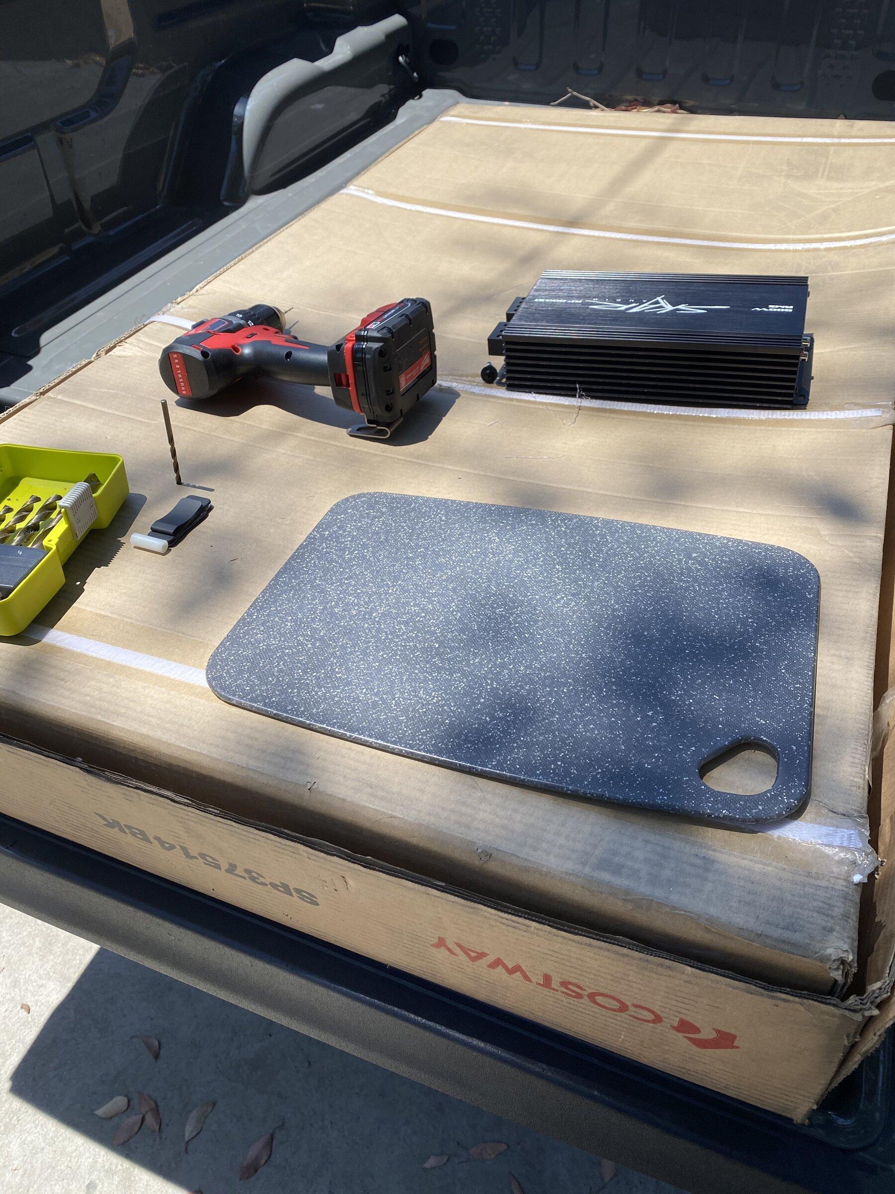 Jeep Gladiator DIY Amp “rack” on the cheap (cutting board) E59FDD3A-BE52-4B84-9DA9-8821E2CA2CD0