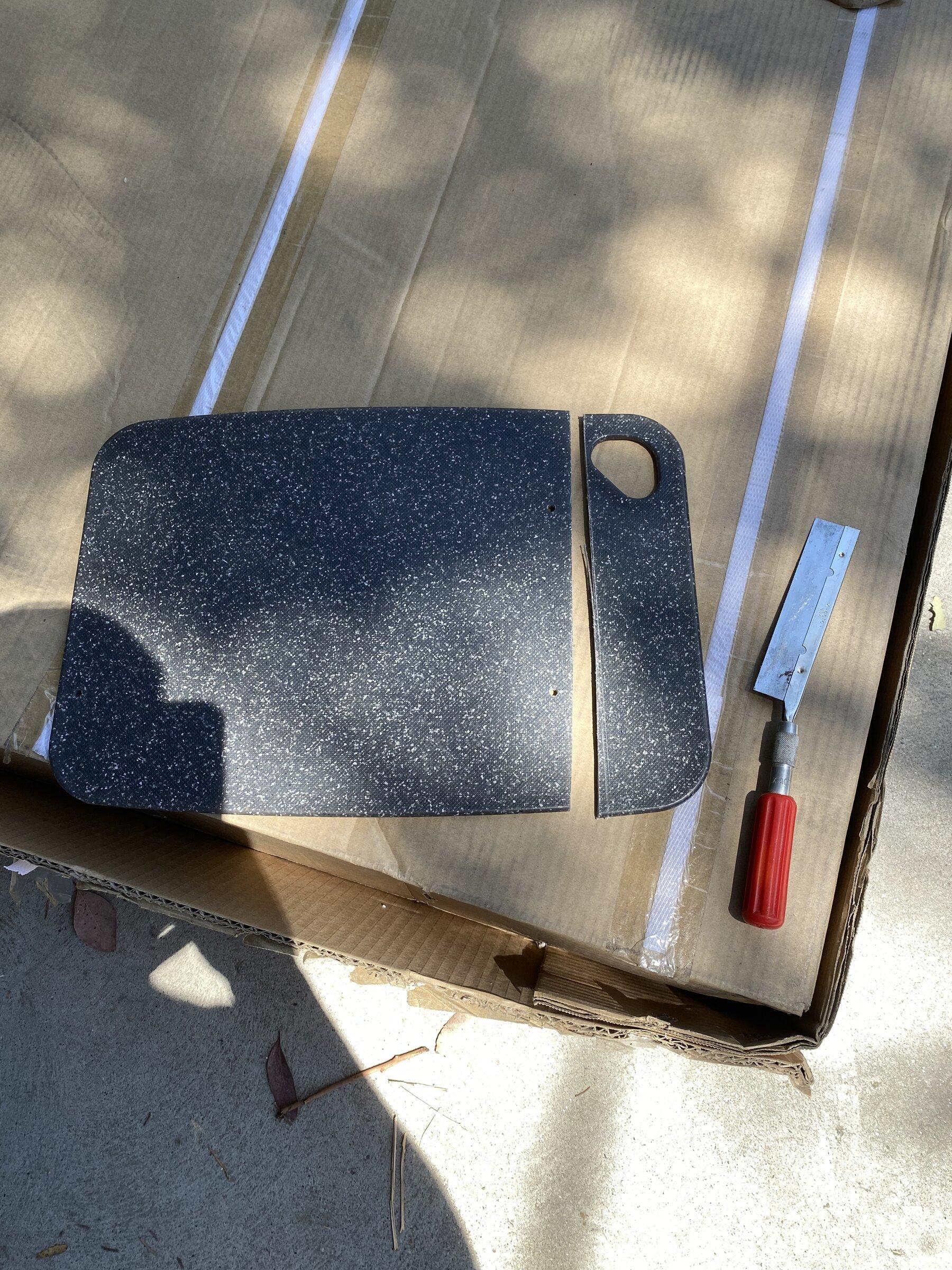 Jeep Gladiator DIY Amp “rack” on the cheap (cutting board) 427E046C-5E78-422F-91F8-D02106631A76