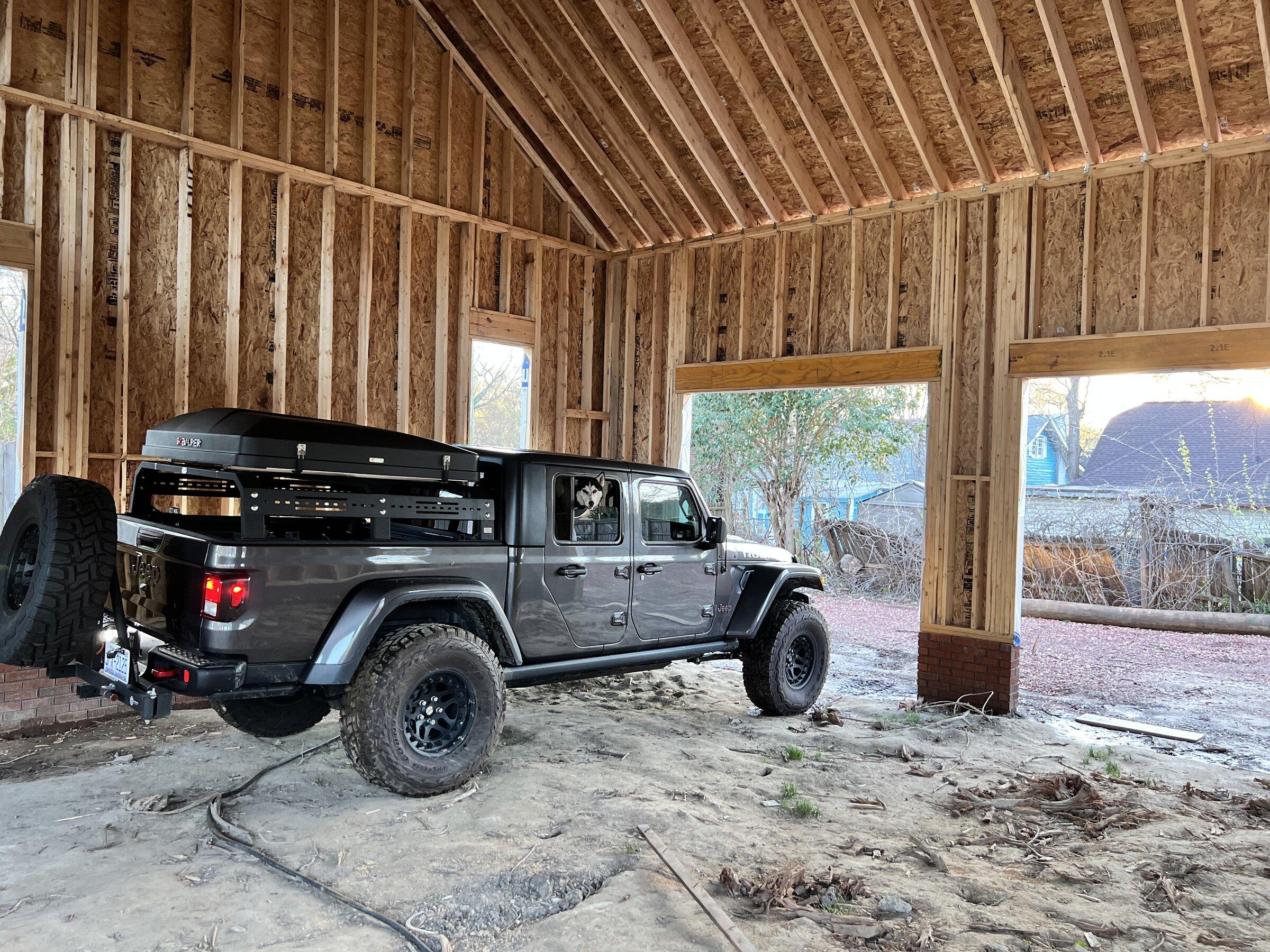 Jeep Gladiator Fishbone Tackle rack Mid height with Ikamper mini pics?? C1BFCD99-C20D-4123-AB28-8B907876CCAD