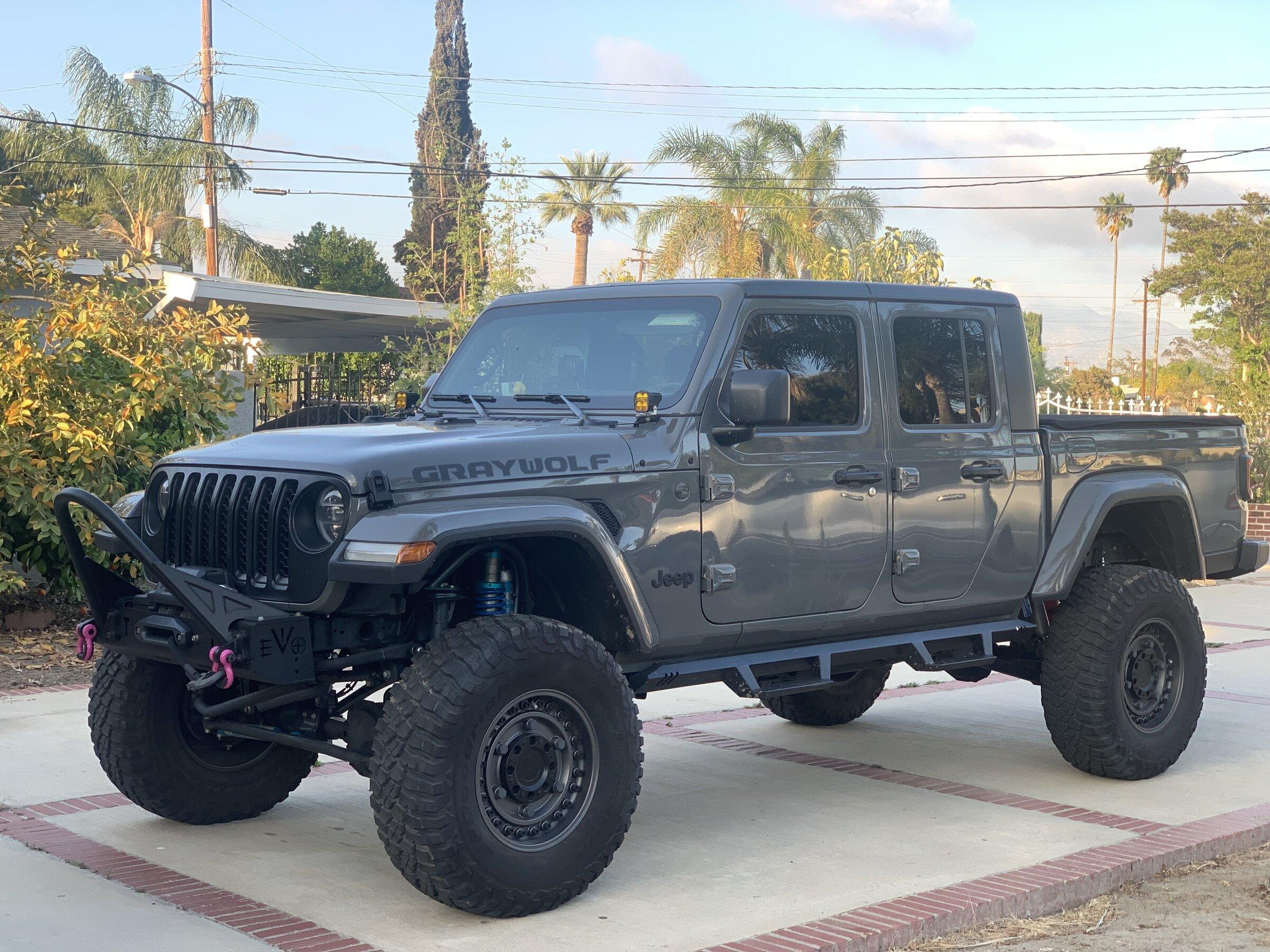 Jeep Gladiator Would love to see Jeeps that are owned by women! 0852D460-C79B-4A09-B1BD-708002F459D9