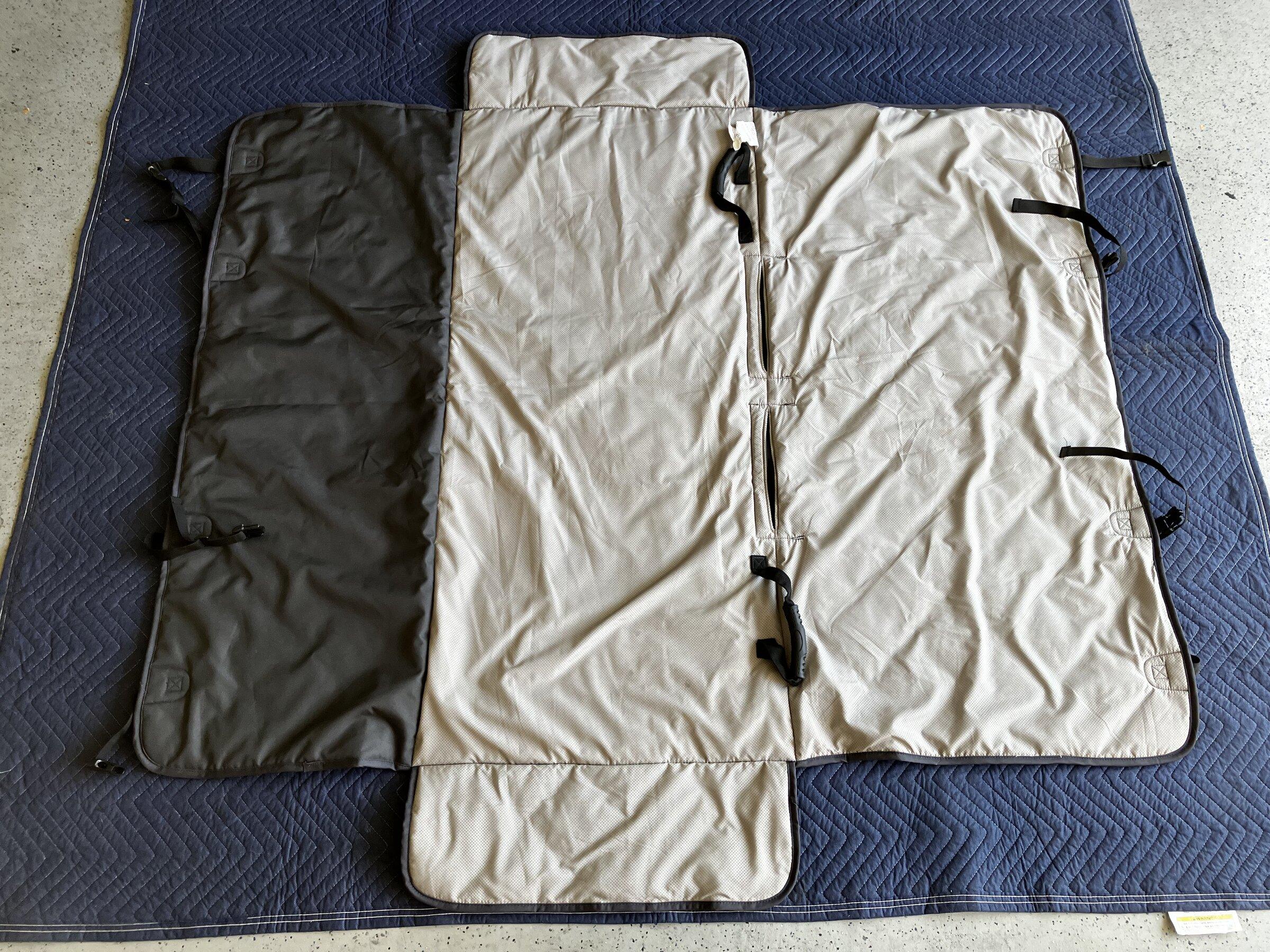 Jeep Gladiator Orvis - Grip-Tight Quilted Hose-Off Hammock Seat Protector IMG_0205