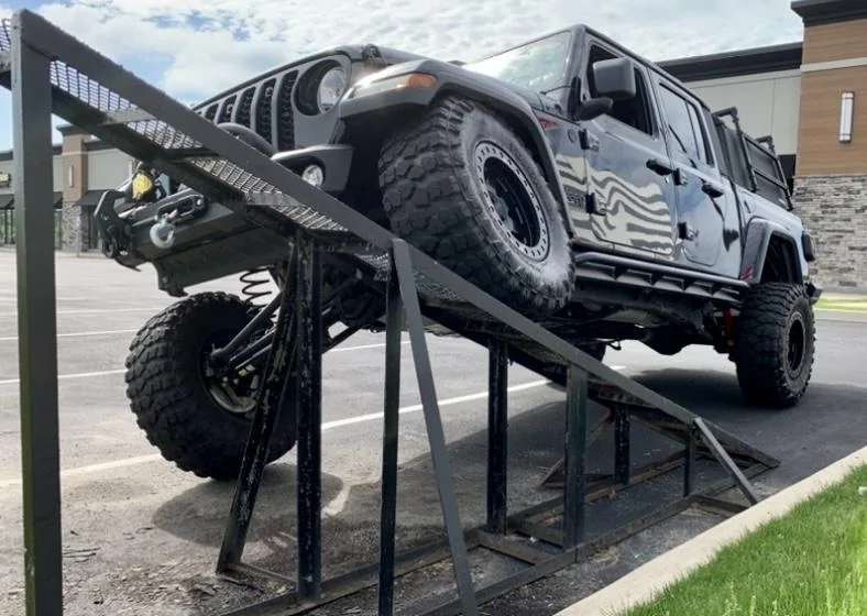 Jeep Gladiator Willys-Overland JT Build B0182351-C862-422A-8ADF-46438527D5AF
