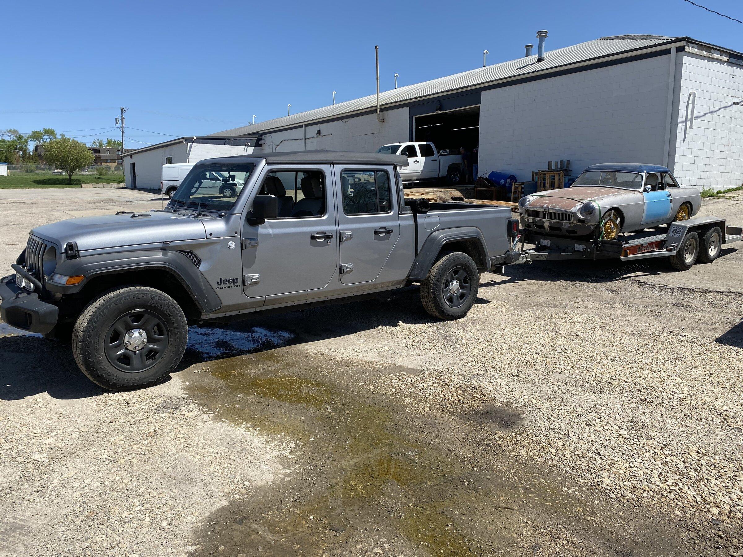 Jeep Gladiator So, what is everybody towing? 3C60A6E0-4D50-4314-B93F-B77258006A10