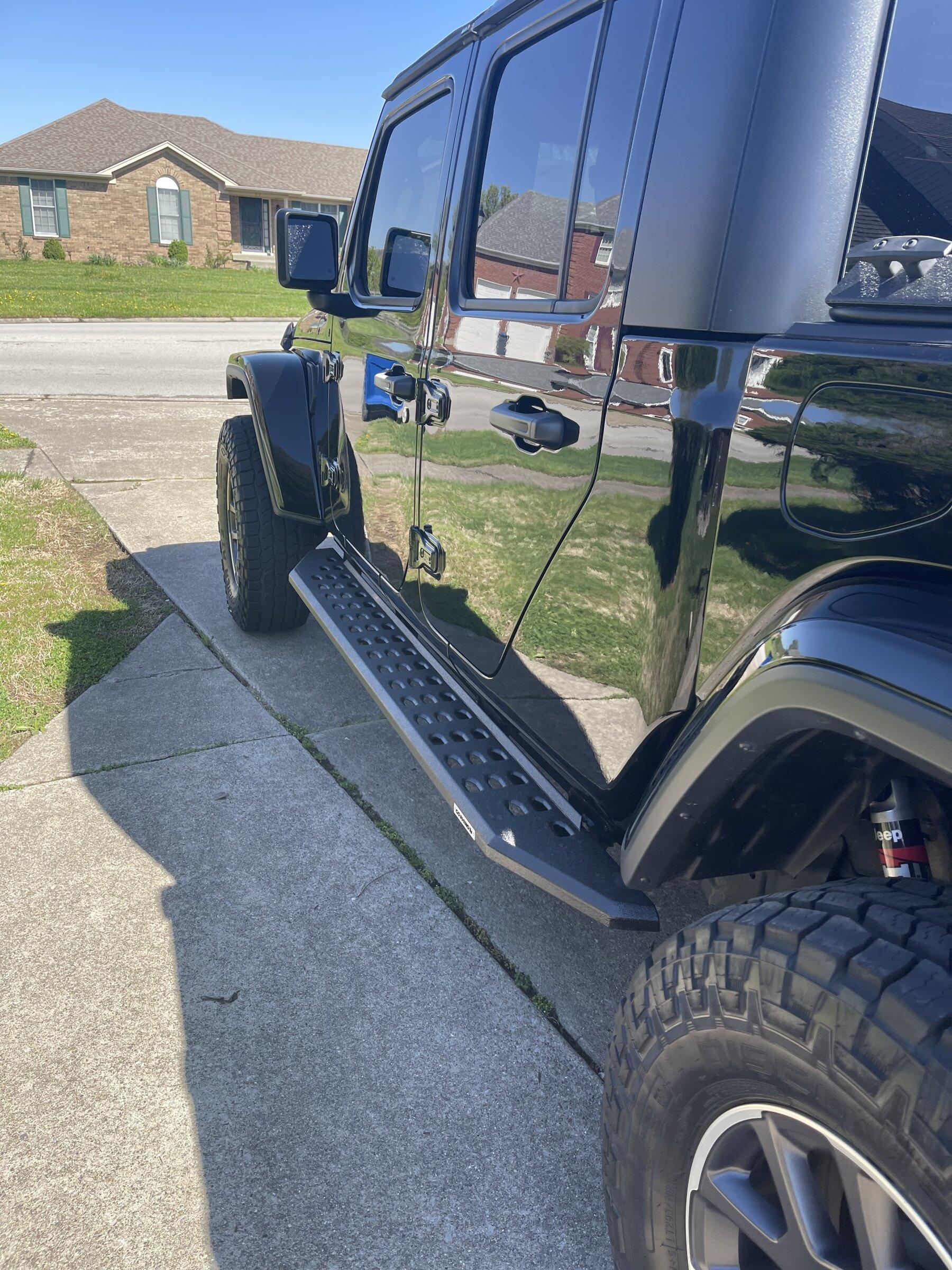 Jeep Gladiator Running Boards, Side Steps, or whatever you call them - Rubicon 638911BC-6413-4F5D-B9BA-0B8DE56BCE2F
