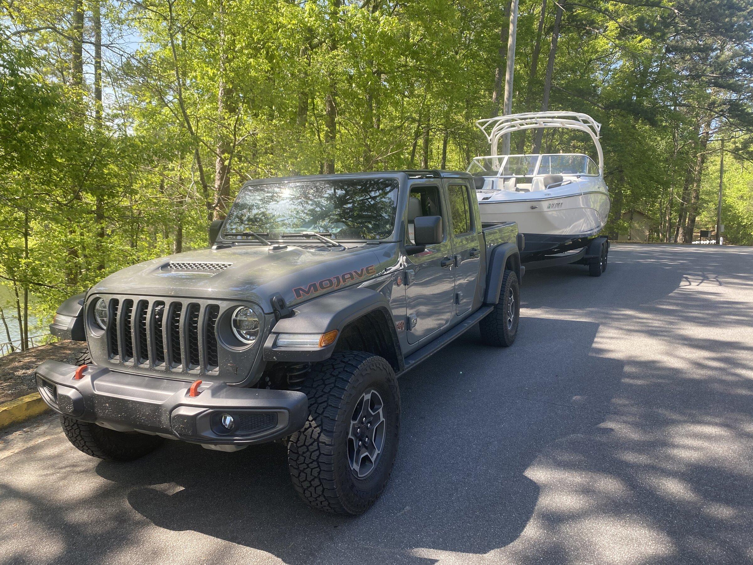 Jeep Gladiator First Tow with the Mojave - Report 1C28802D-9863-4116-969B-92E059A281D6