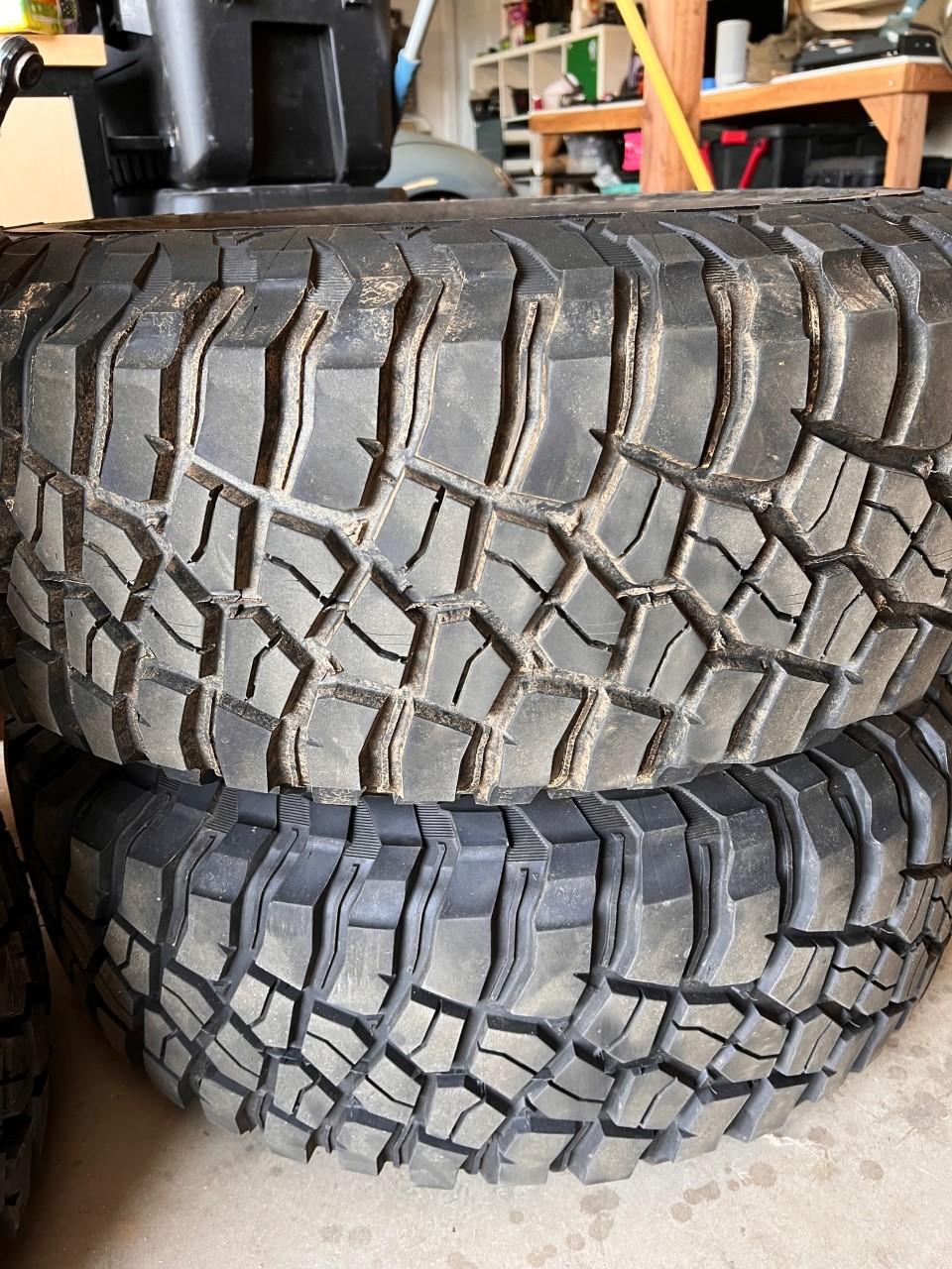 Jeep Gladiator BFG KM3 39x13.50R17 x 5 - SOLD BFG-KM3-2