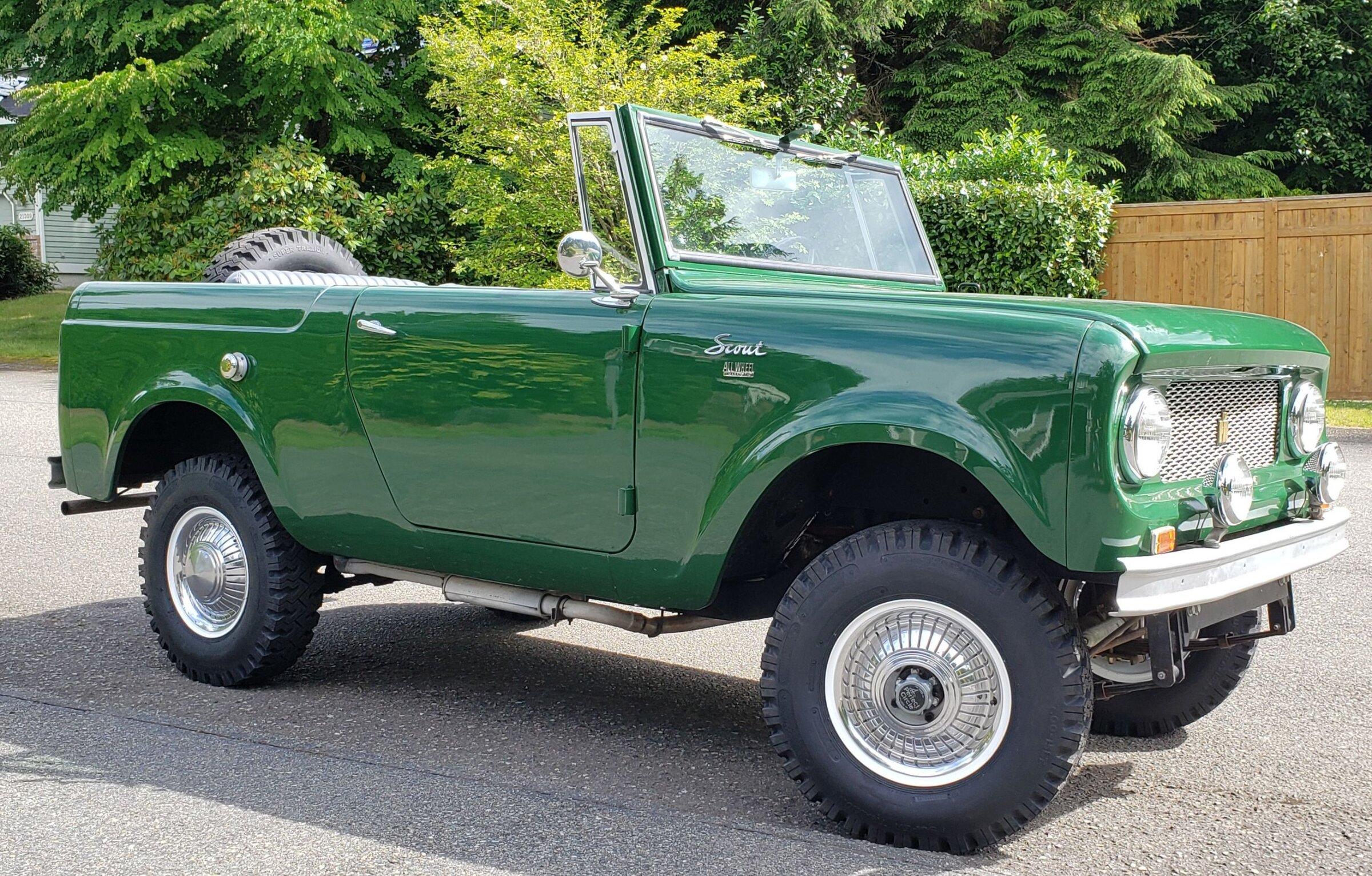 Jeep Gladiator Gladiator vs. Scout? Resized_20220516_135059