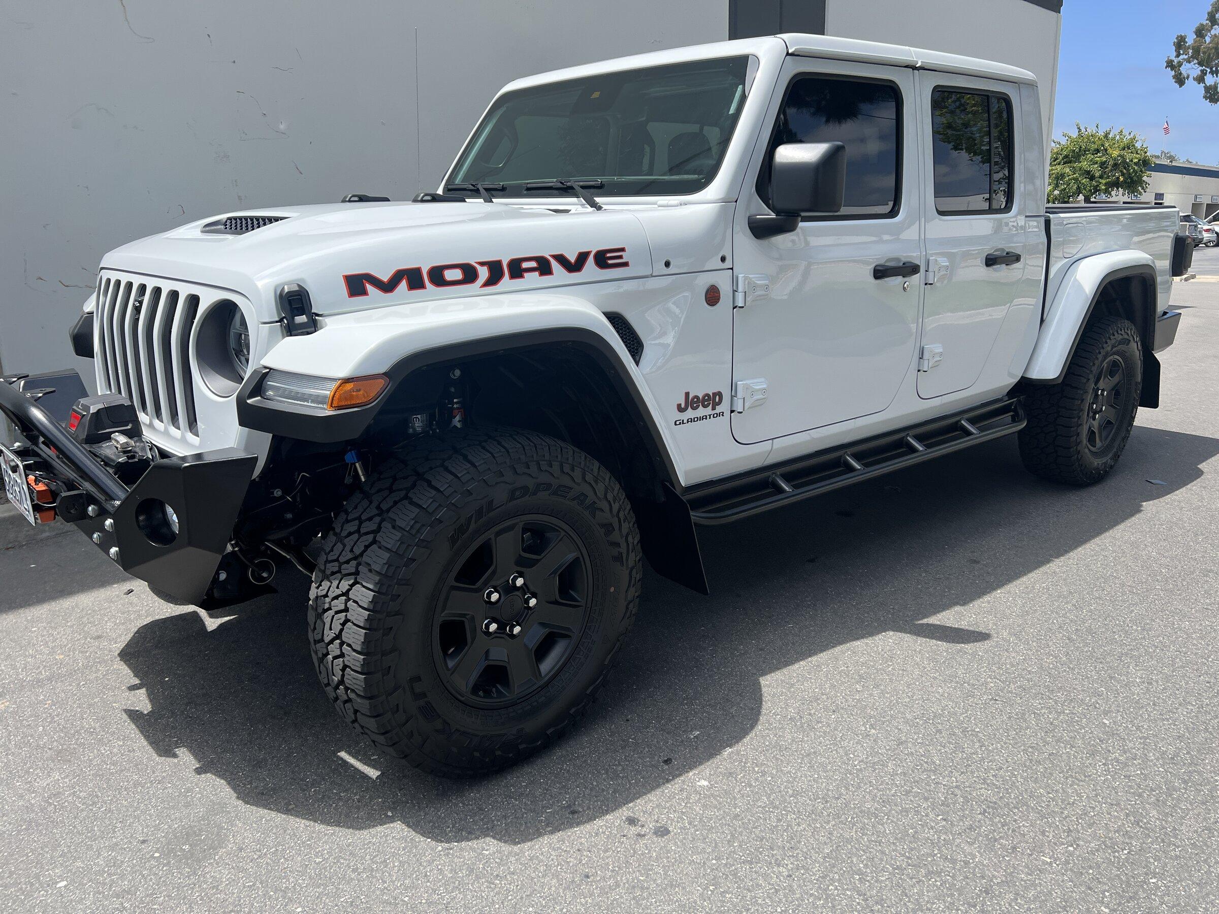 Jeep Gladiator Rock Hard 4x4 Sliders 1.JPG