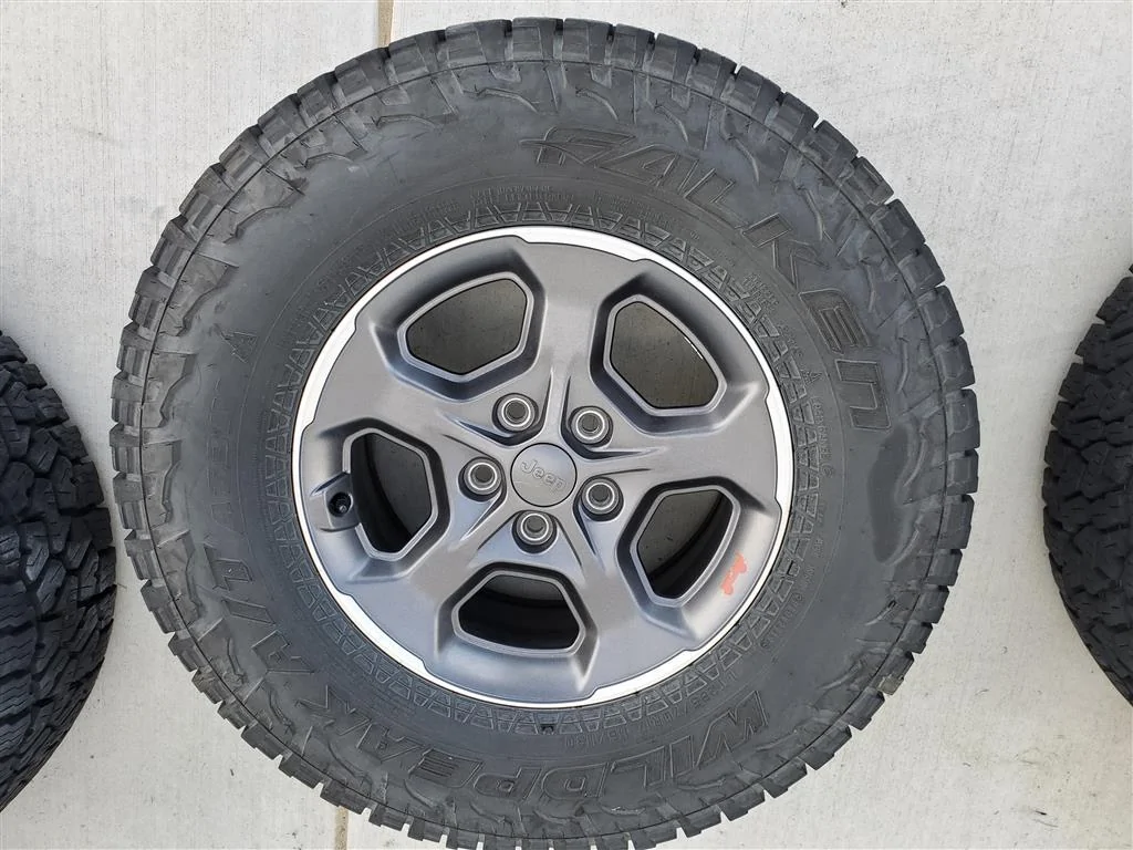 Jeep Gladiator Rubicon Wheels and Falken tires 20220516_160538 (Medium)
