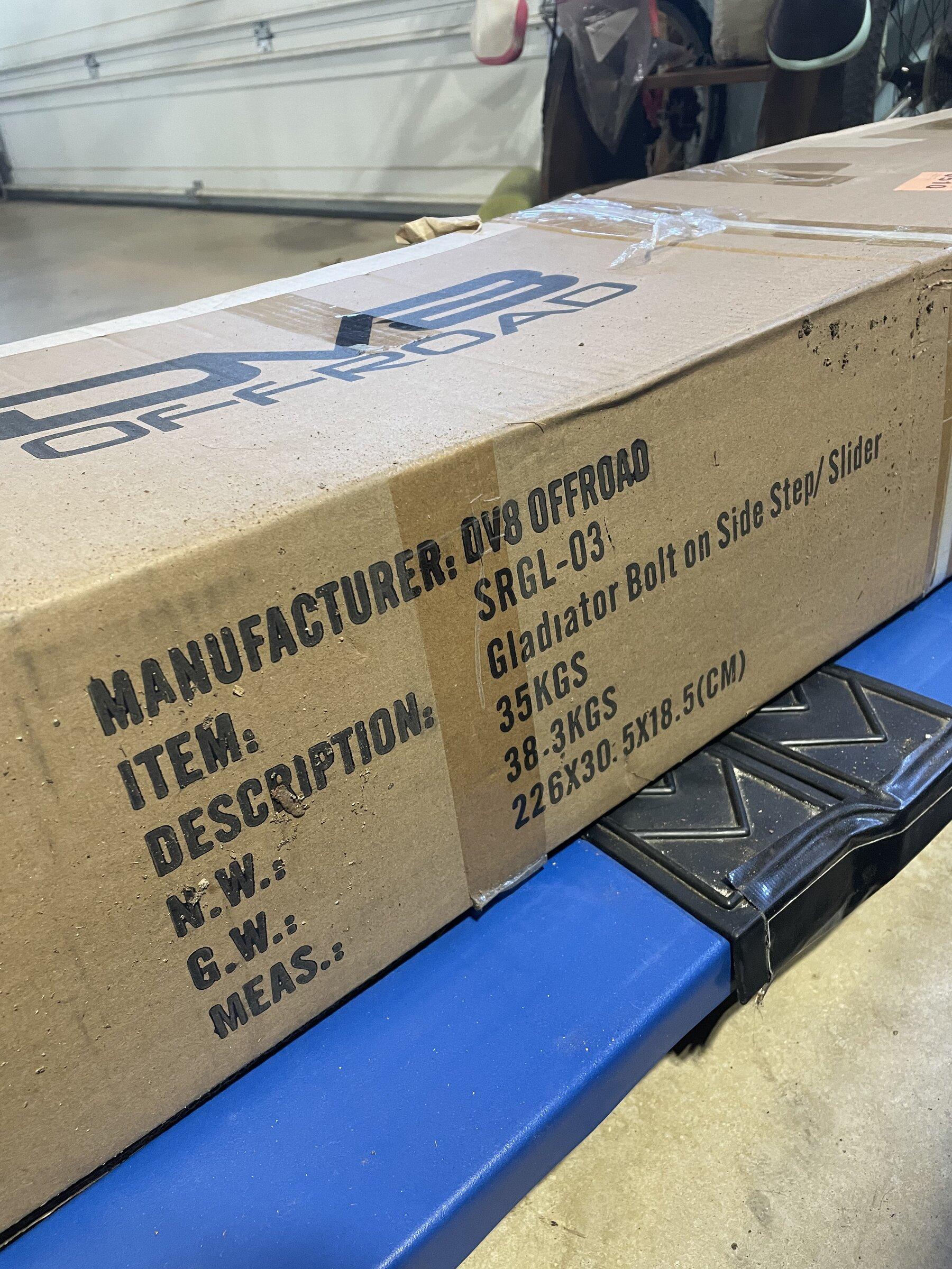 Jeep Gladiator DV8 Off-road Rock Sliders w Side Steps *$400* 05CF33A3-67D4-4B54-93F8-70BF732E2BB9