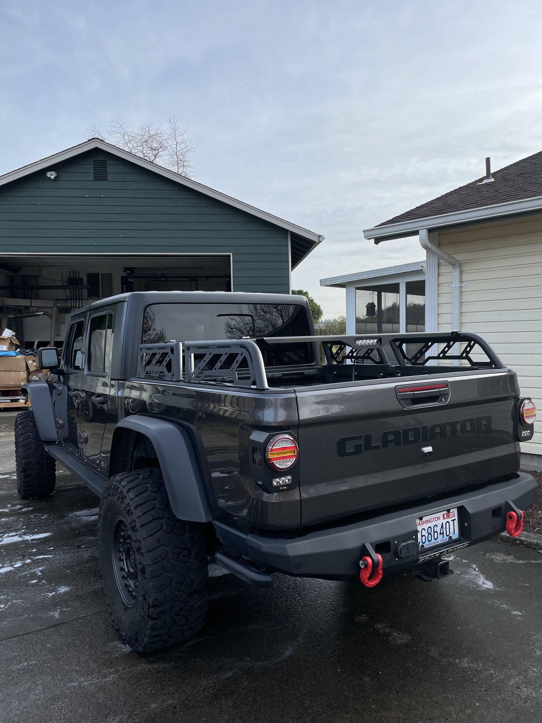 Jeep Gladiator Shorter bed now available 02D92911-D71B-4D07-AD4A-3E8E42FD1917