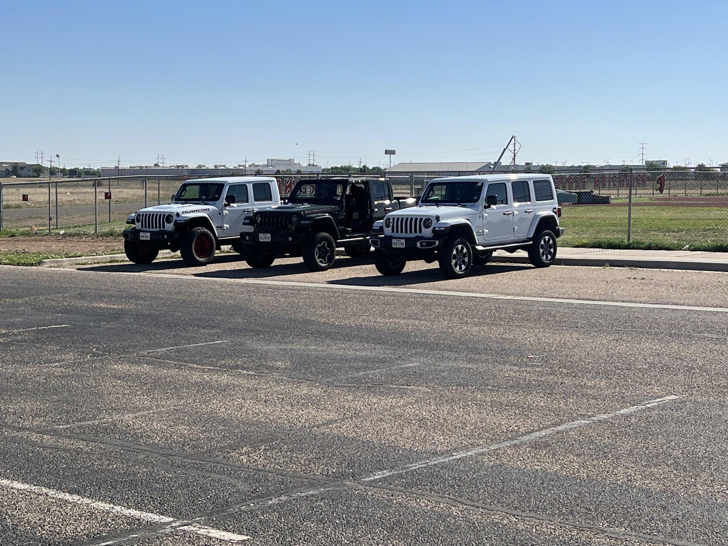 Jeep Gladiator Need some advice. 7022BF3A-506E-4E85-912E-CFE4CC812240