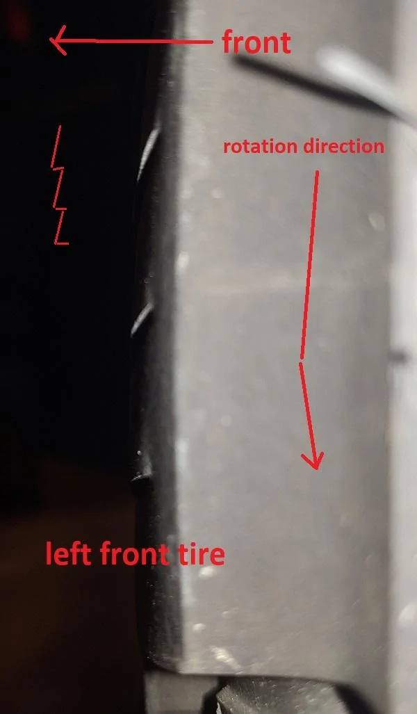 Jeep Gladiator Weird tire wear..... 20220517_190343