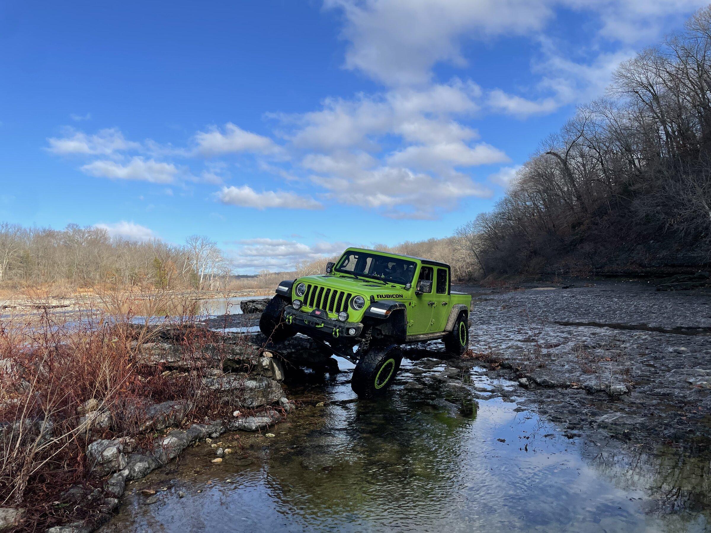 Jeep Gladiator GECKO GREEN Gladiator Club B4BE9EC0-E305-4175-950F-AF91C116FD71