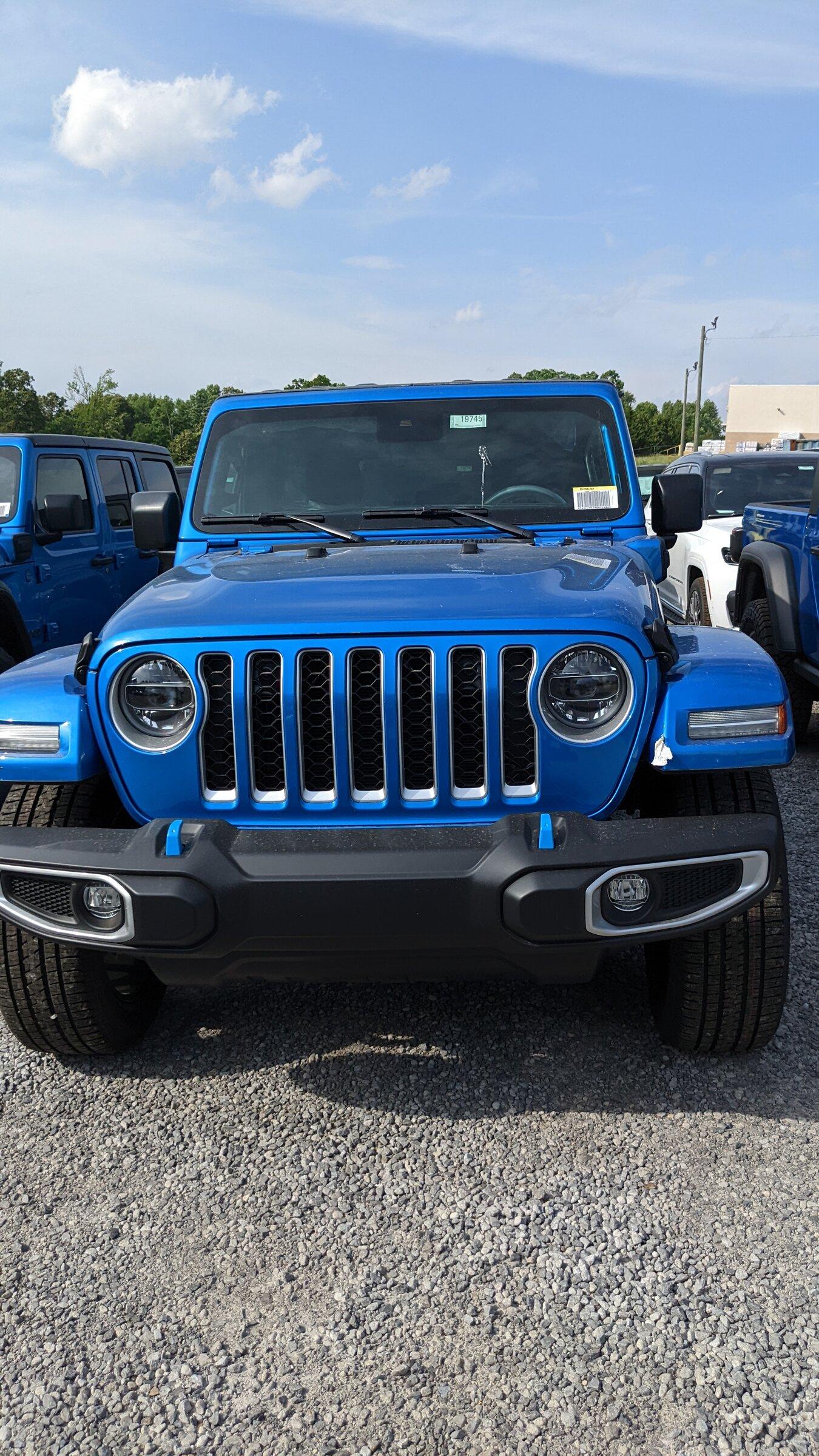 Jeep Gladiator Gupton Motors up to 8% below invoice PXL_20220518_213728718
