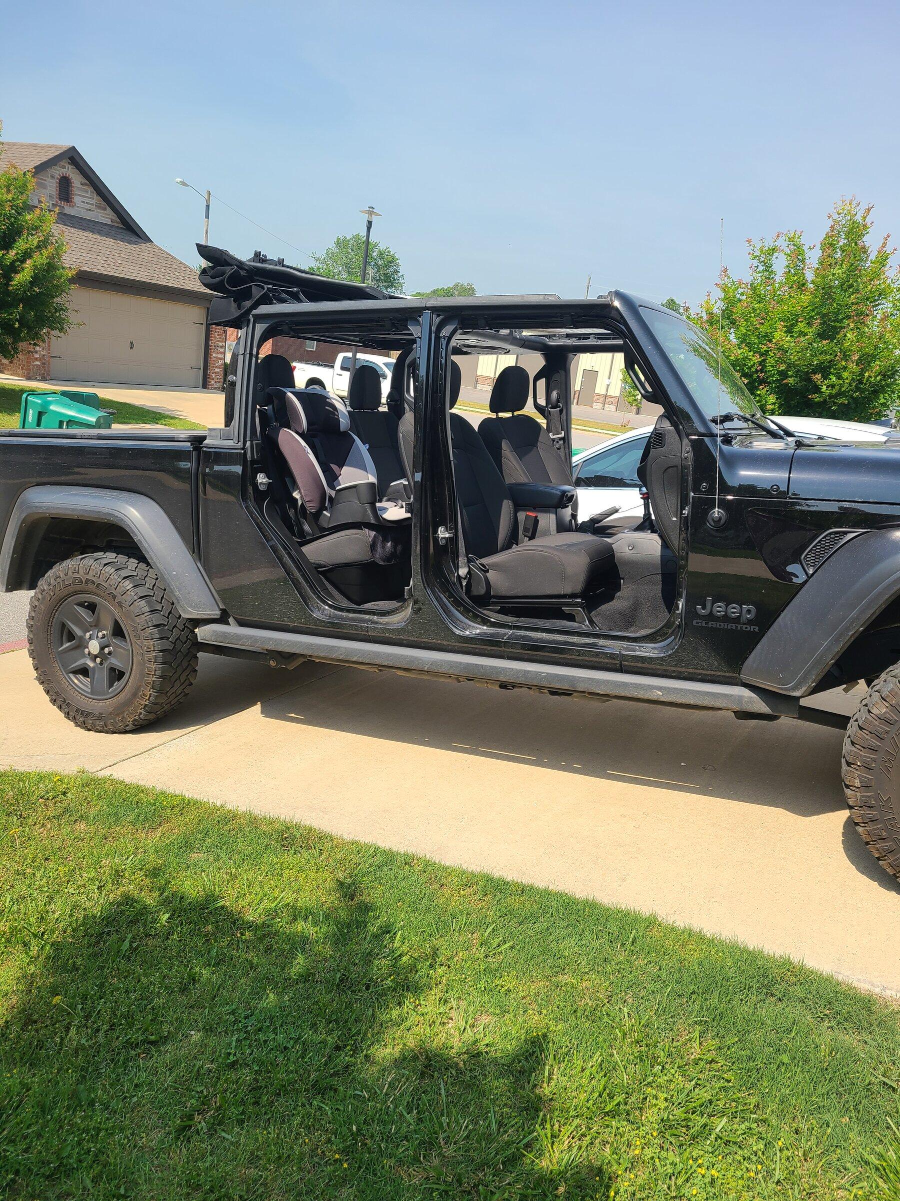 Jeep Gladiator Ugly or no? 20220520_102445