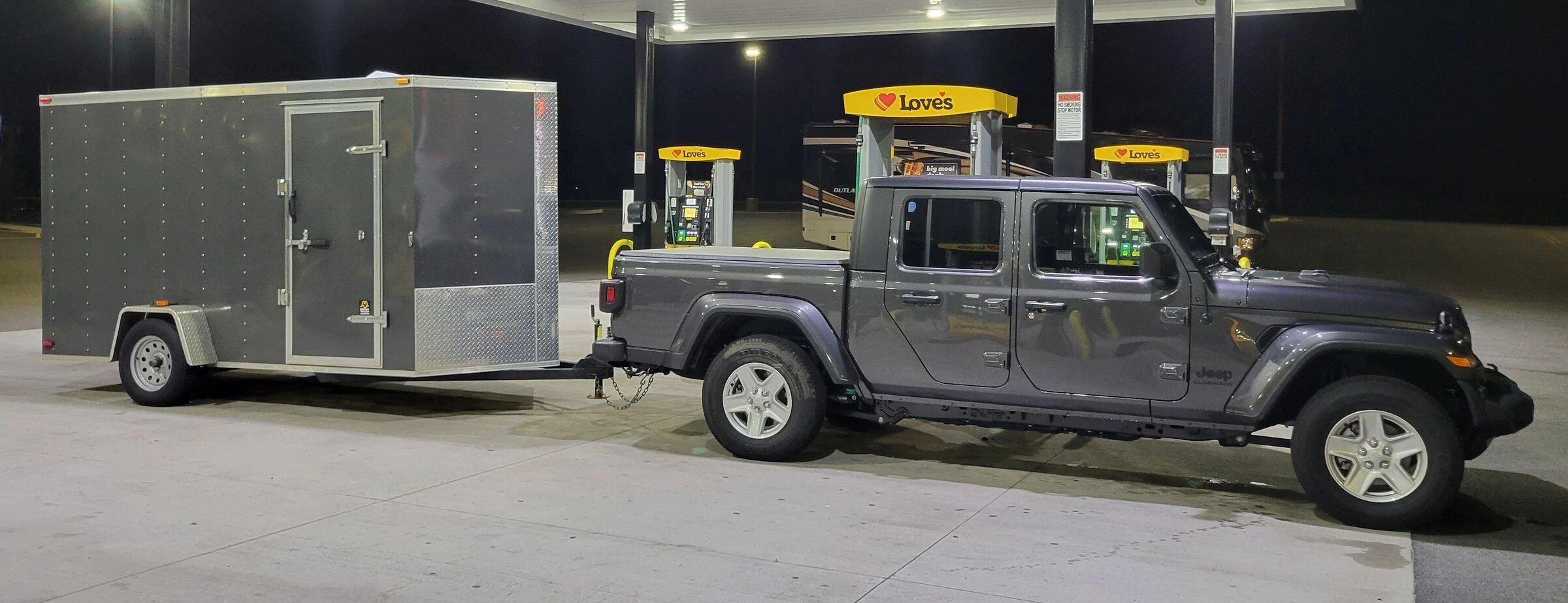 Jeep Gladiator Using my truck today!!! 20220424_220708