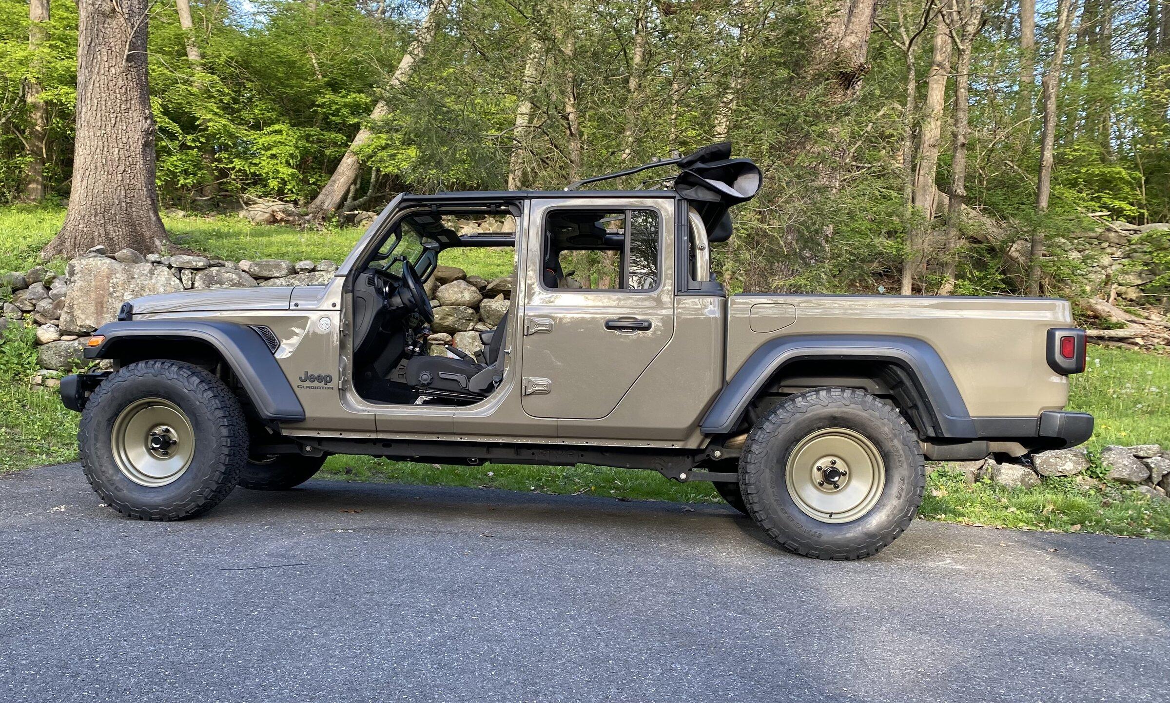 Jeep Gladiator My 35 inch tires!! 23DD655D-2E58-46F8-B247-7351657903A9