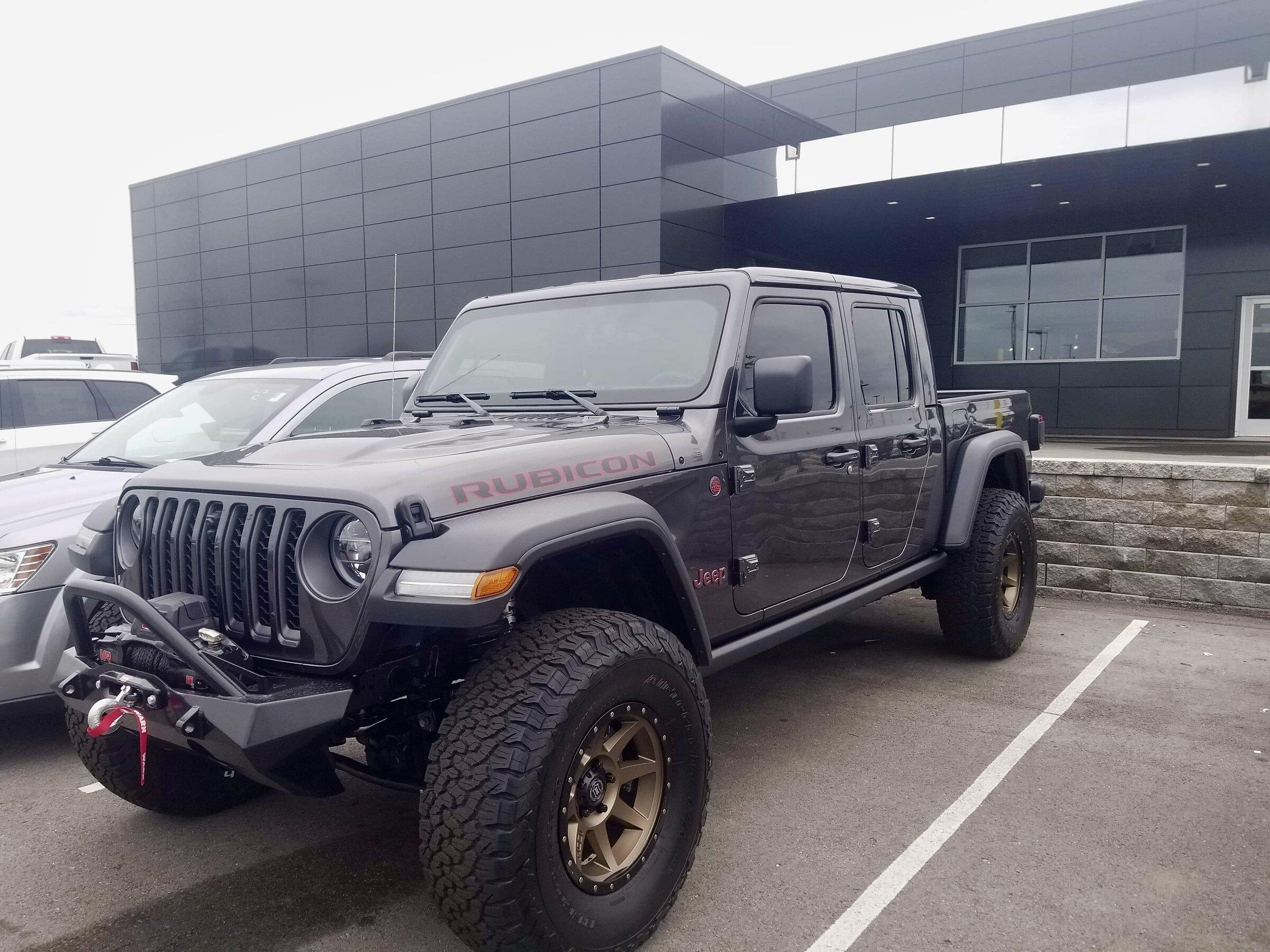 Jeep Gladiator The Definitive Front Bumper Thread 0BAE3096-BCA0-4D47-BE06-B92E416D5866