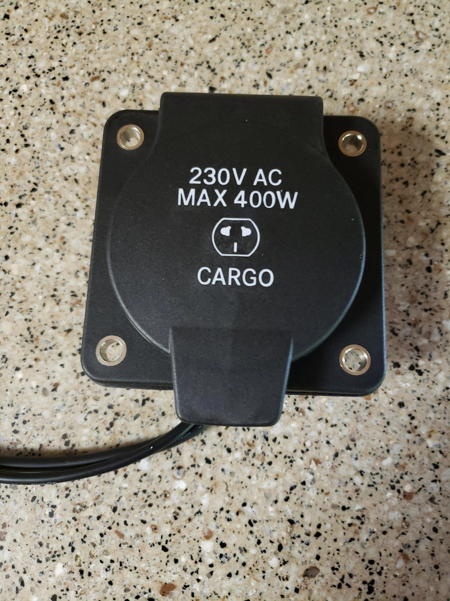 Jeep Gladiator Bed Mounted 120v Receptacle 20220521_191456